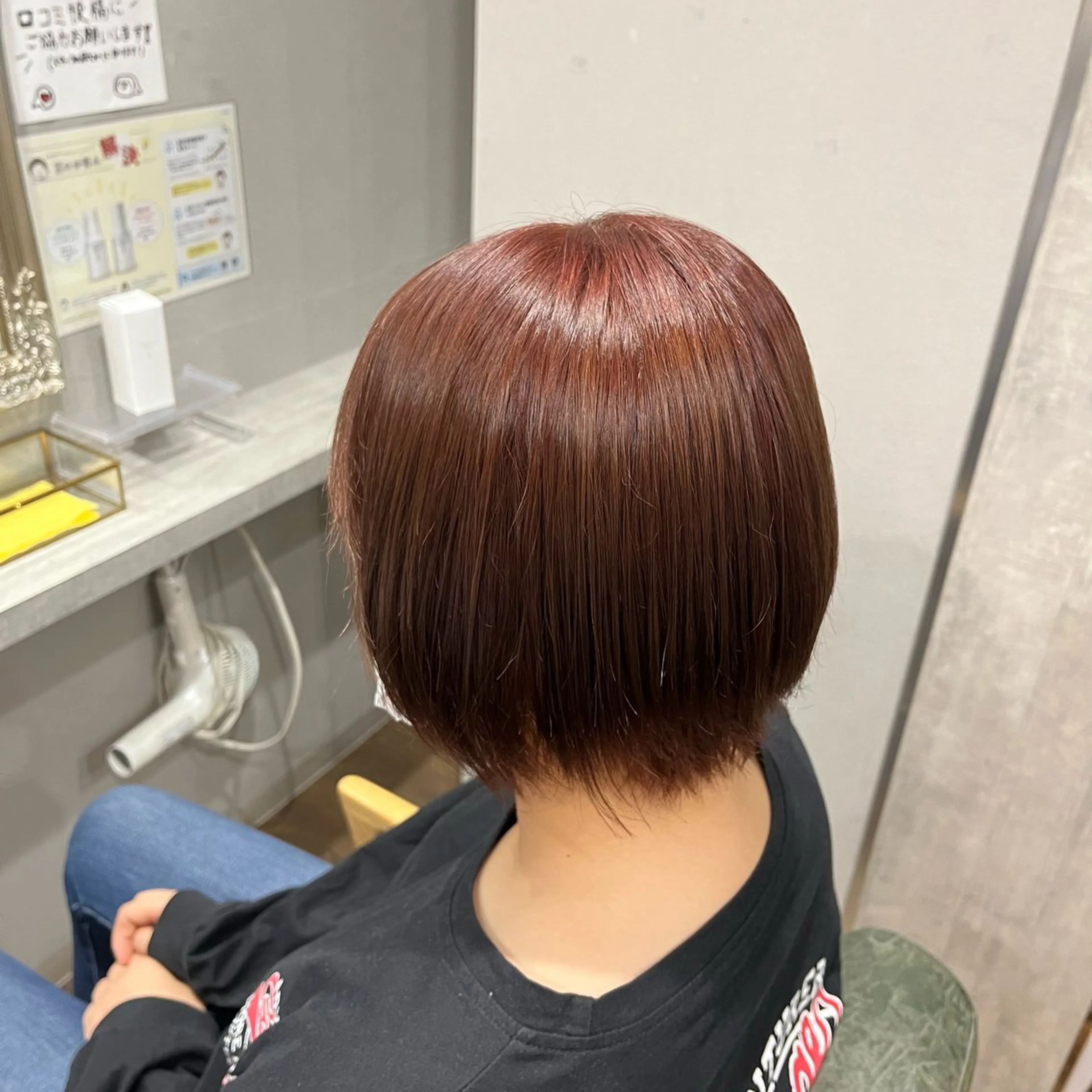 ショート カラー 阪口 萌のヘアスタイル