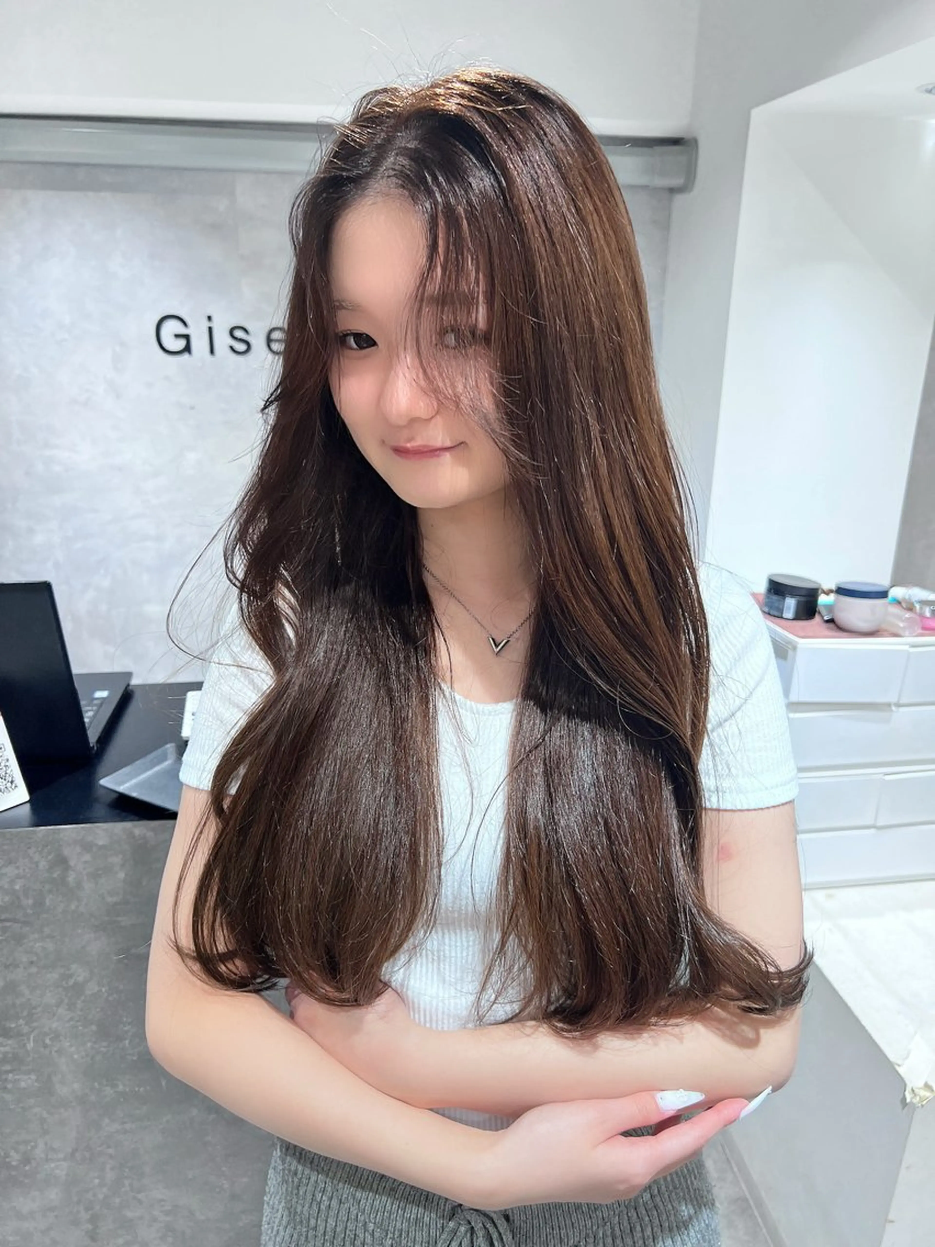 ロング カラー ベージュカラー ブリーチ 透明感カラー ダブルカラー イヤリングカラー 透明感/レイヤー 🇰🇷tomonaのヘアスタイル