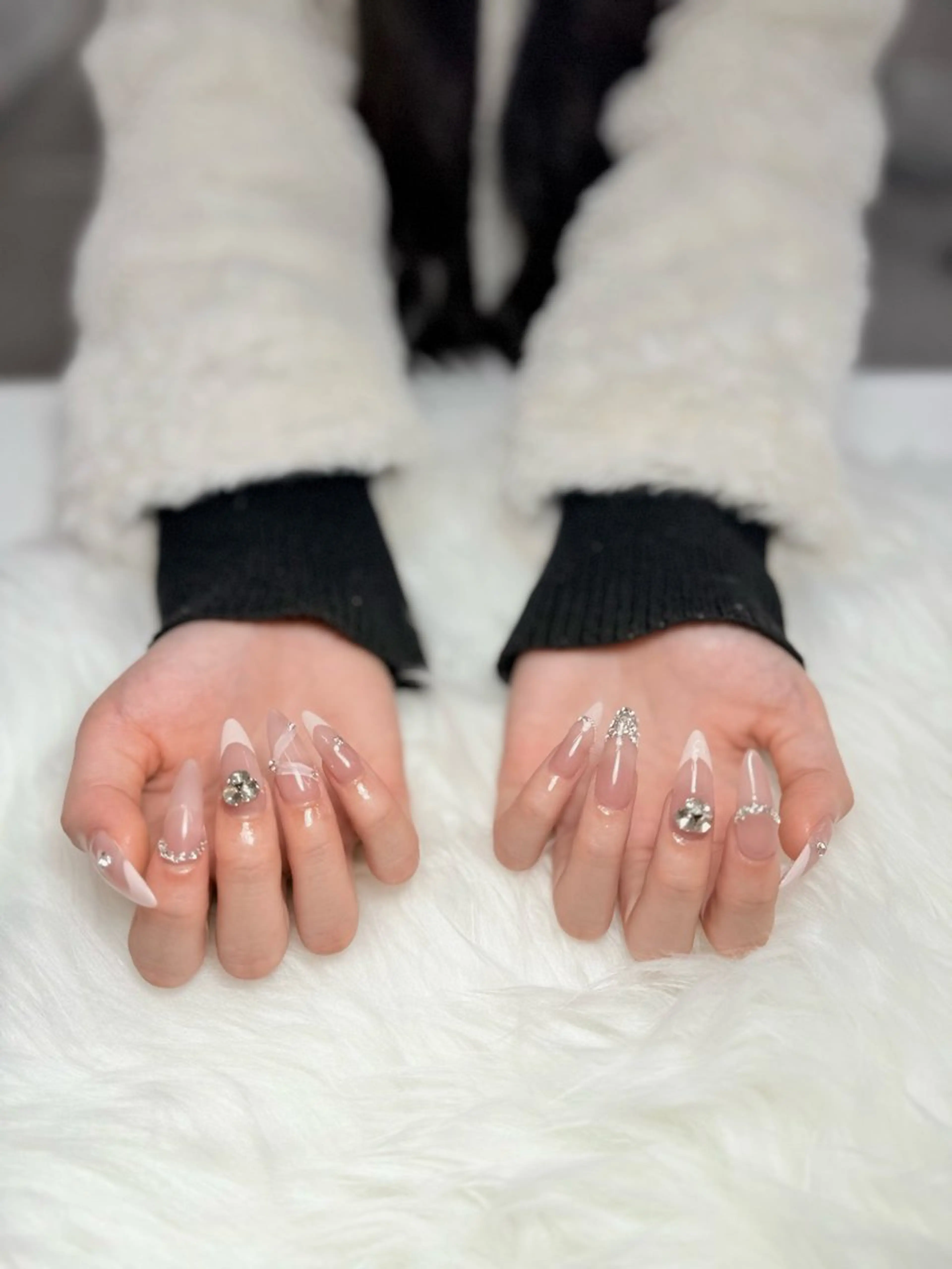 ネイル AURA NAIL🎀💅のネイルデザイン
