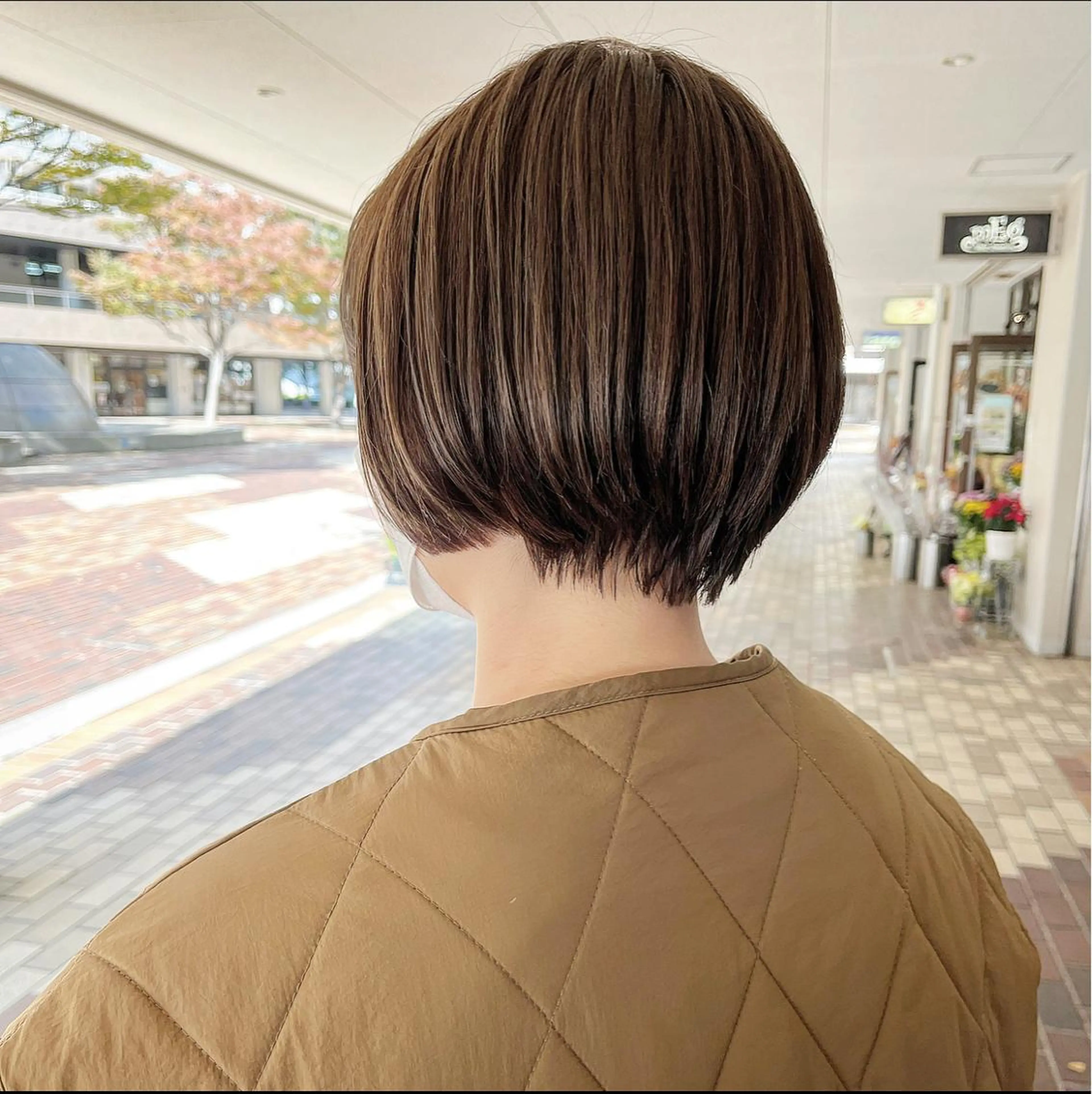 ショート カット ヘアカラー トリートメント 荒川 ひなの 新川崎のヘアスタイル