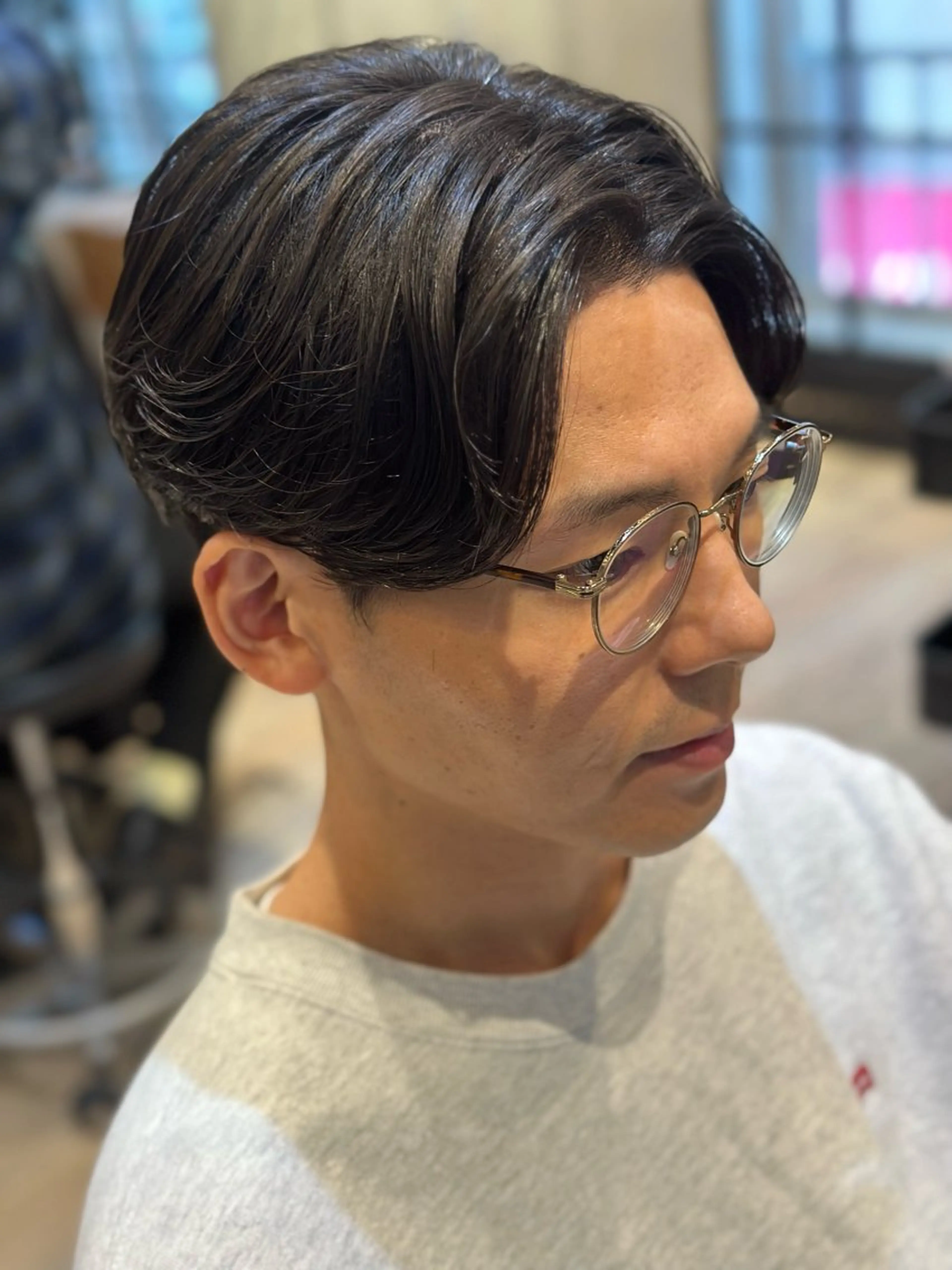 パーマ メンズ 縮毛矯正 10月限定モニター 髪質改善美髪矯正のヘアスタイル