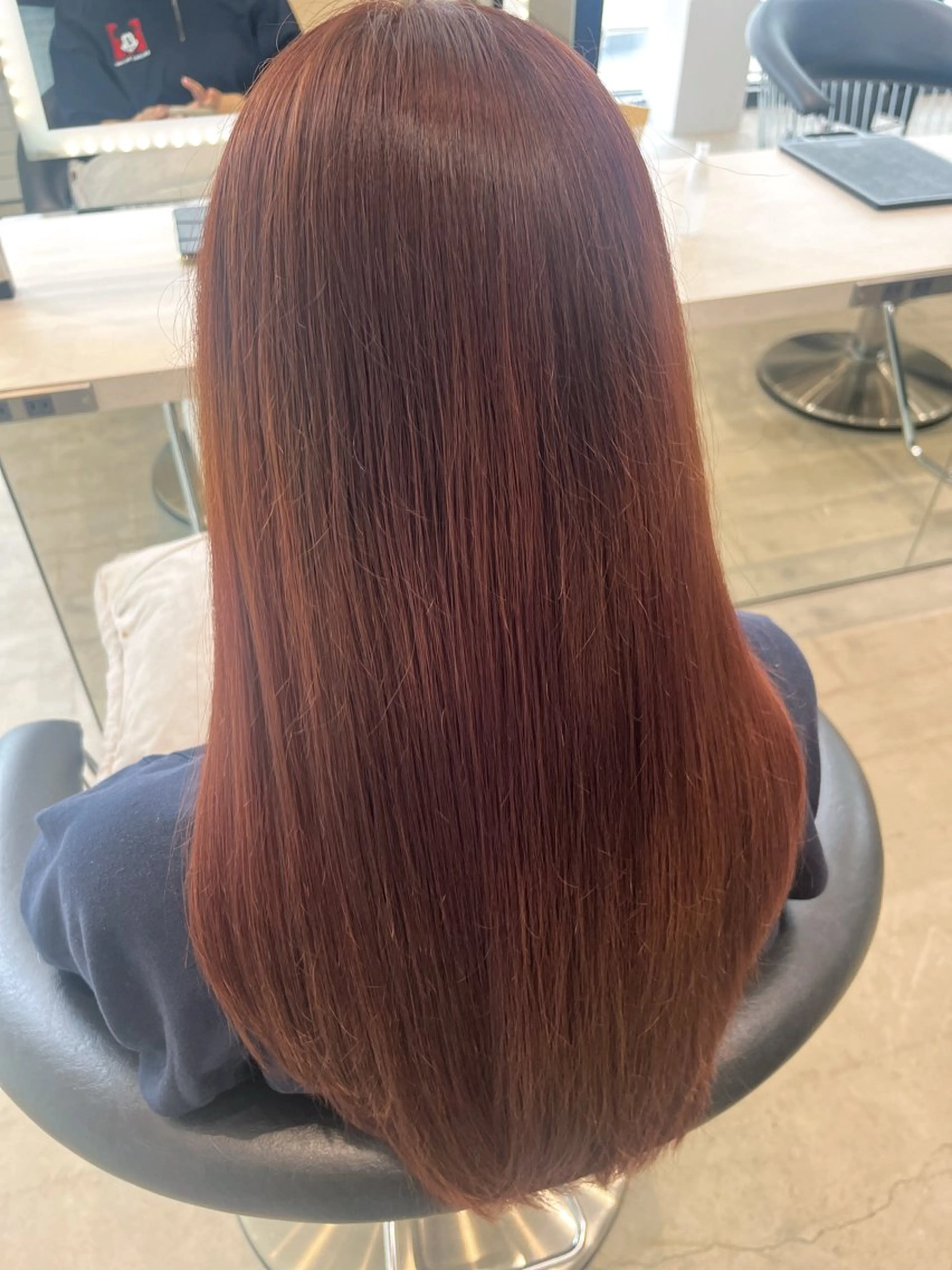 セミロング 浅井 琥珀のヘアスタイル