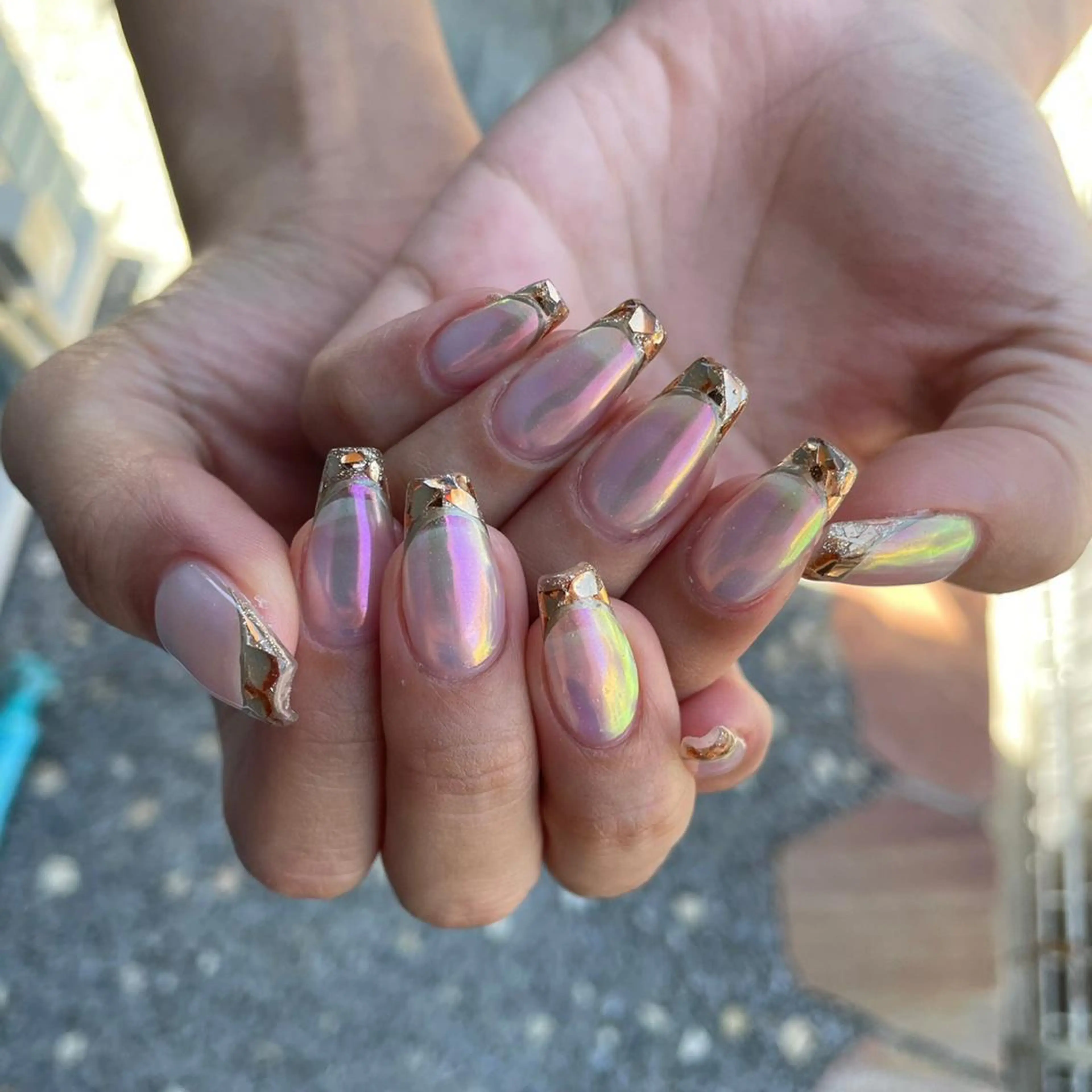 ネイル オーロラネイル フレンチネイル ガラスフレンチ 【やり放題専門店】 スカルプ＆長さ出しのネイルデザイン