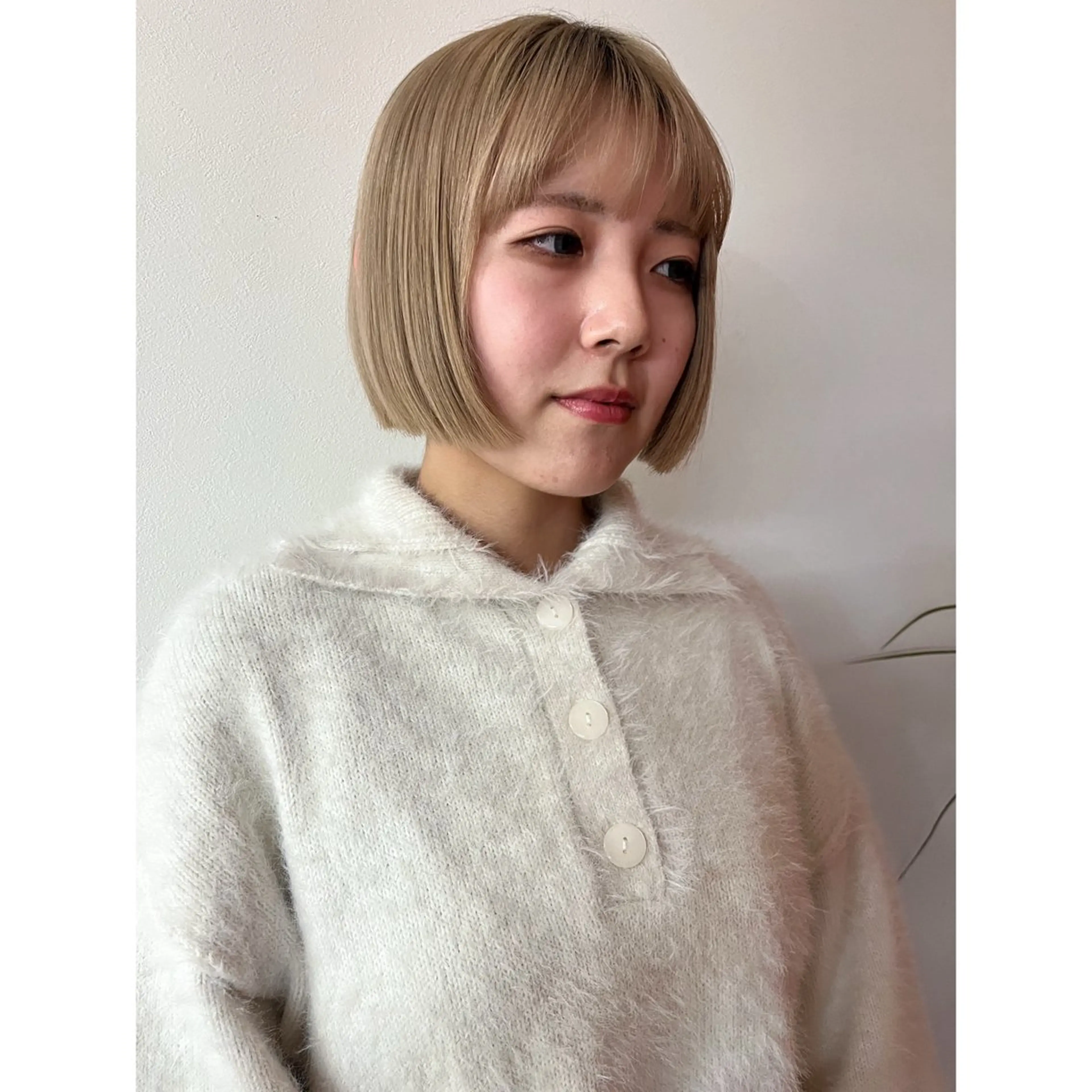 ミディアム ボブ カット NIU hairsalon所属・【NIU】 wakakoのヘアスタイル
