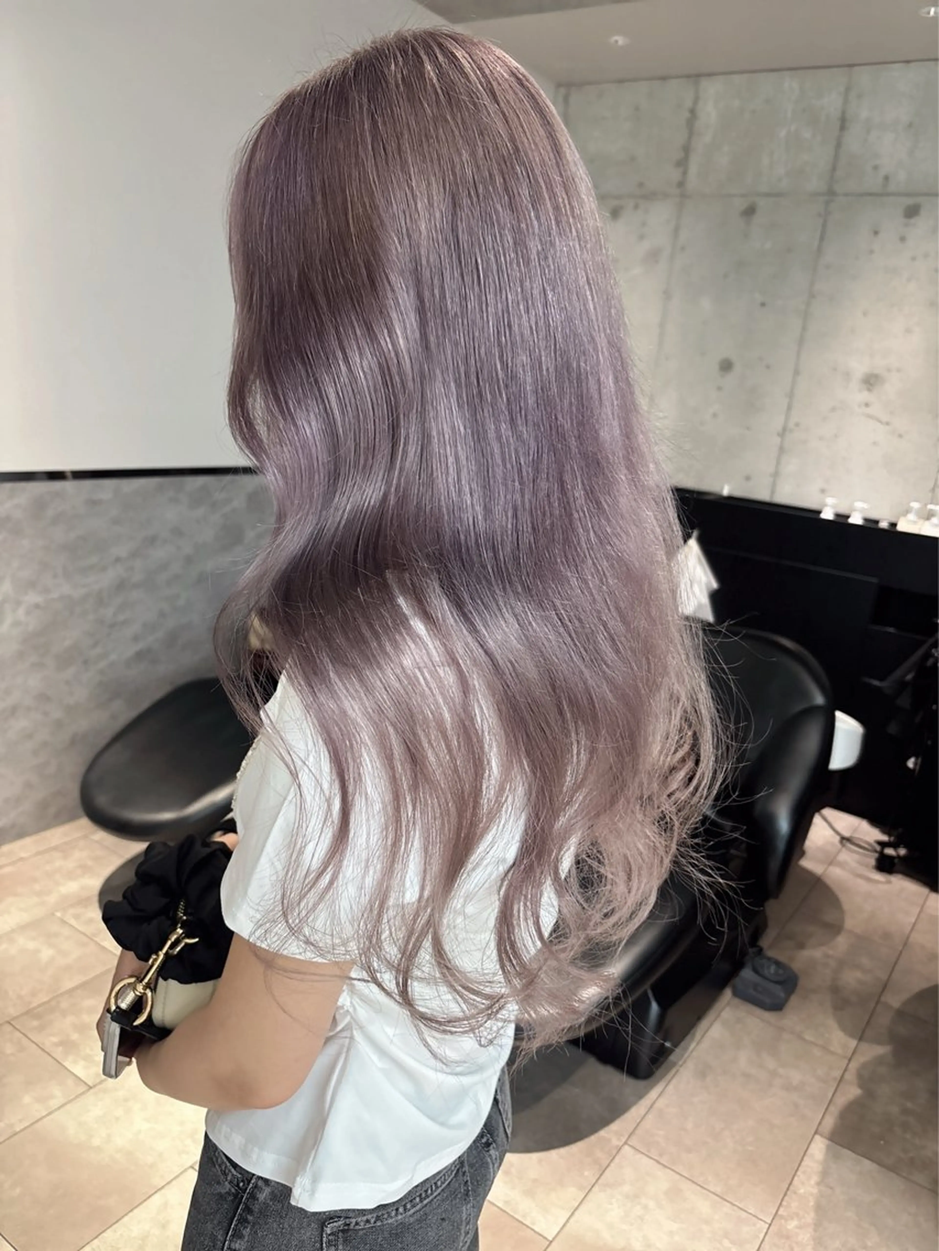 ミディアム ヘアカラー rina／ベージュ ワンホン/韓国ヘアのヘアスタイル