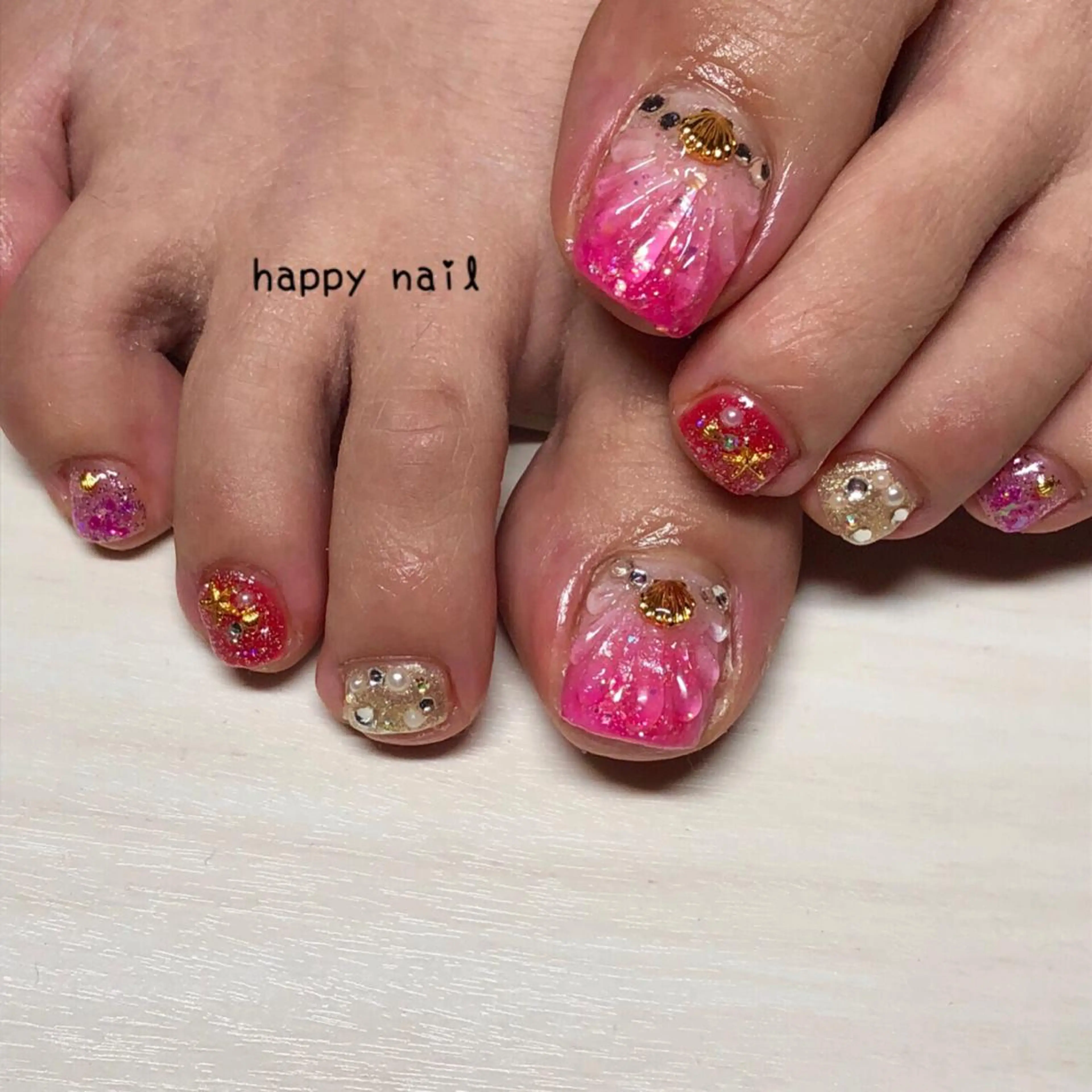 ネイル ラメ(グリッター) 心と体が整う腸活 サロン ラクシュミーのエステ・リラクイメージ