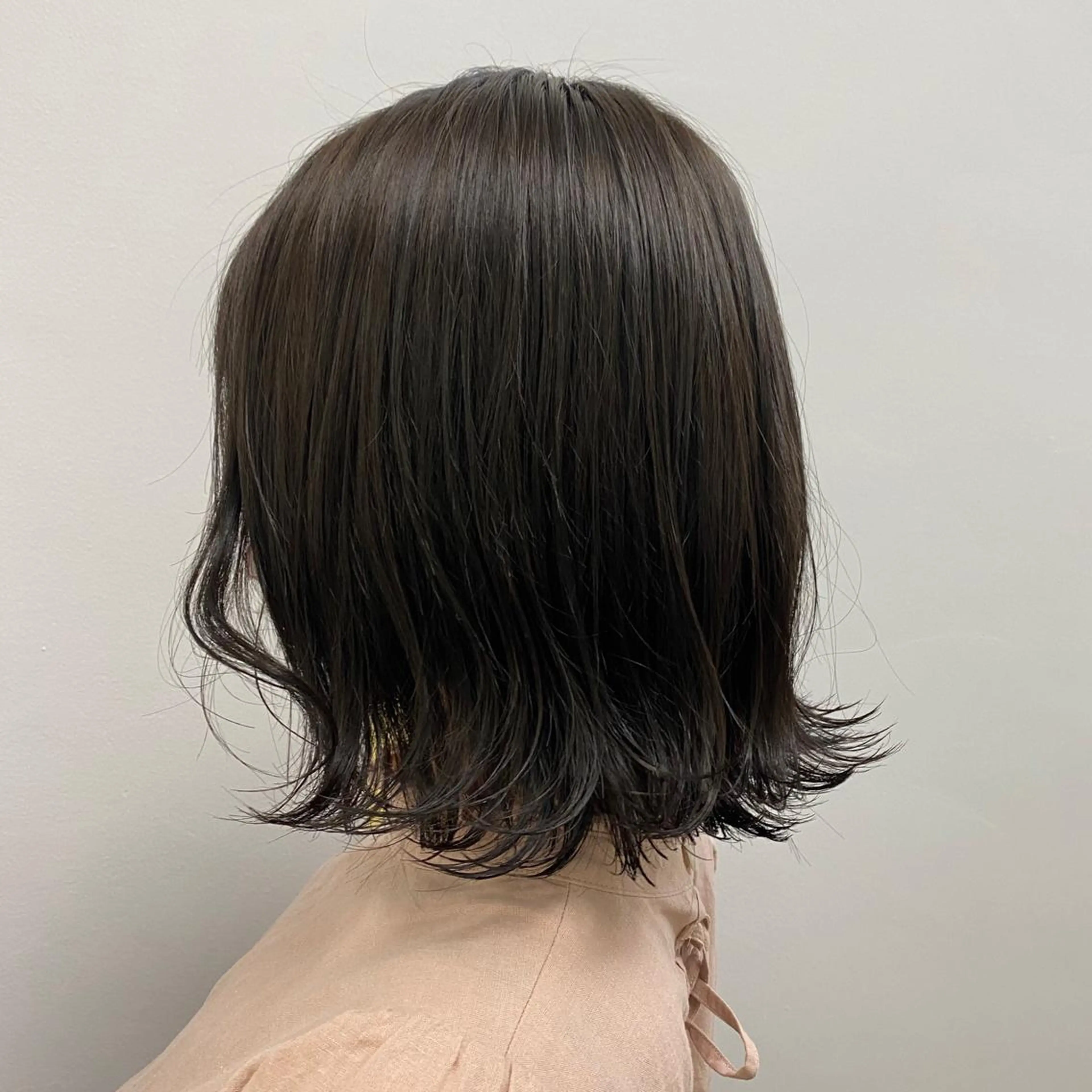 セミロング カラー パーマ ヘアアレンジ 韓国風ベージュ🤎 赤みなし🌿横浜🤎のヘアスタイル