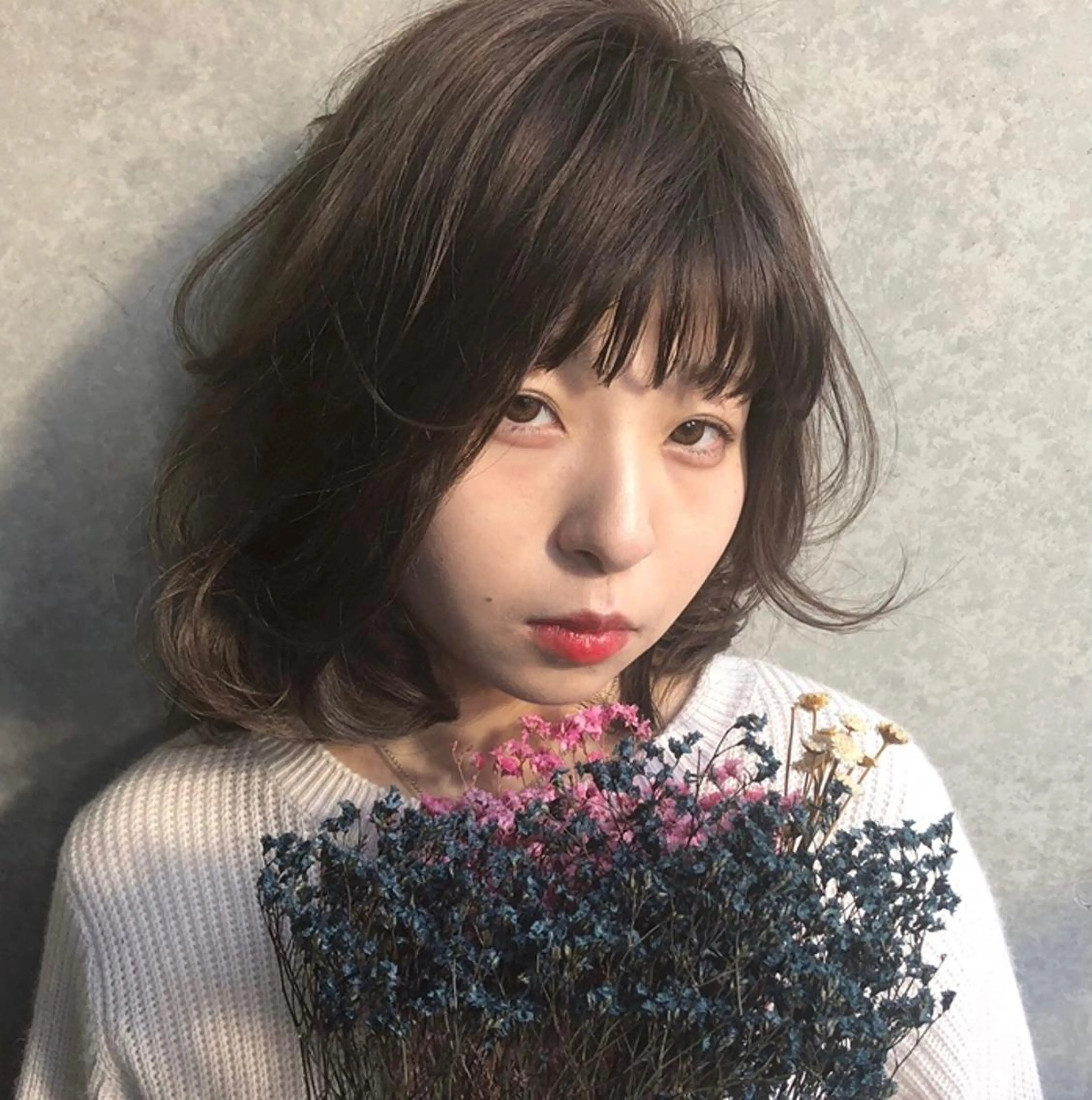 ミディアム カラー アッシュ ベージュカラー 透明感カラー 🌈美髪✂︎艶色🎨 頭皮改善🍀TAKUのヘアスタイル