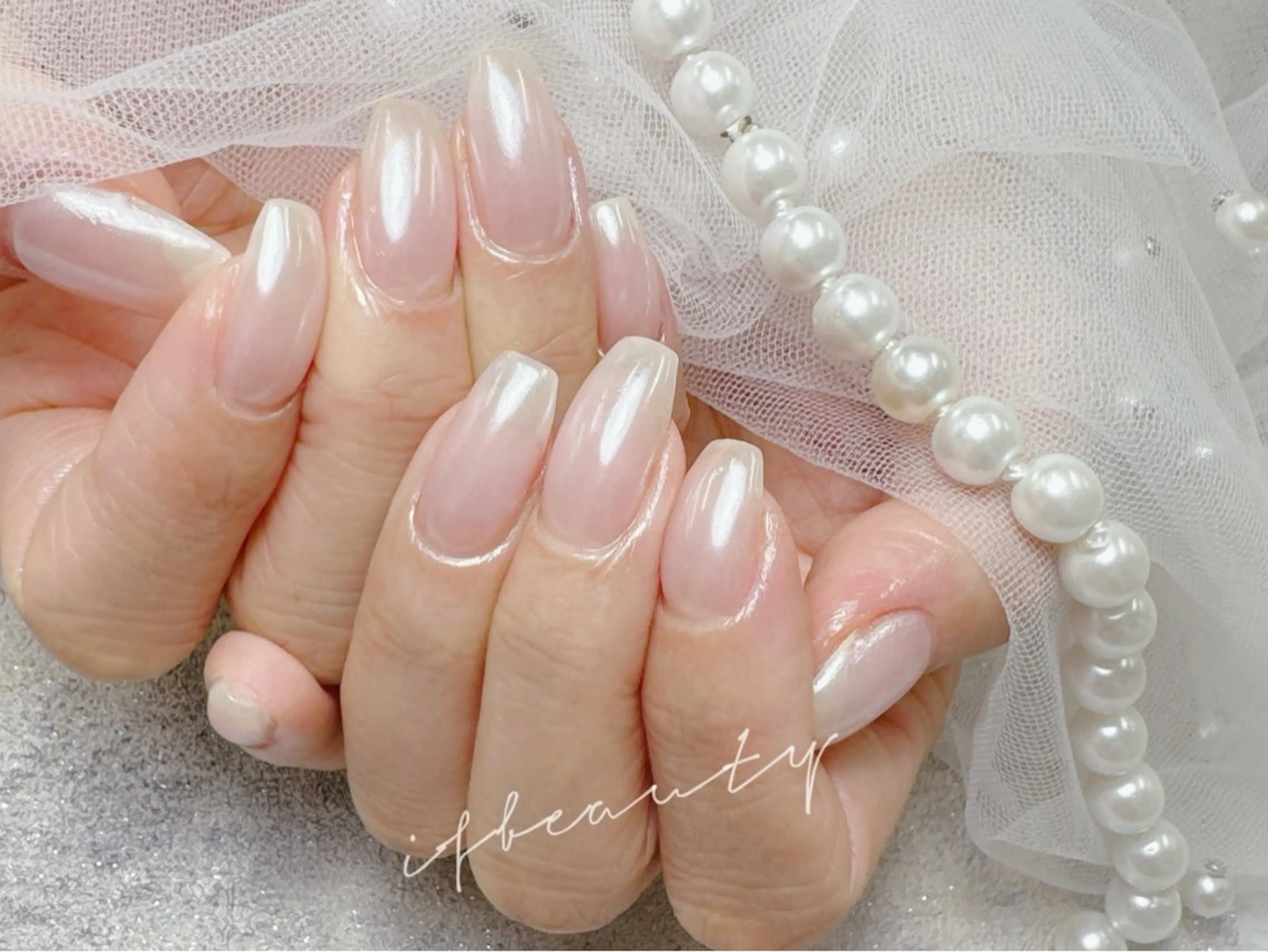ネイル ミラーネイル mi.o nailのネイルデザイン