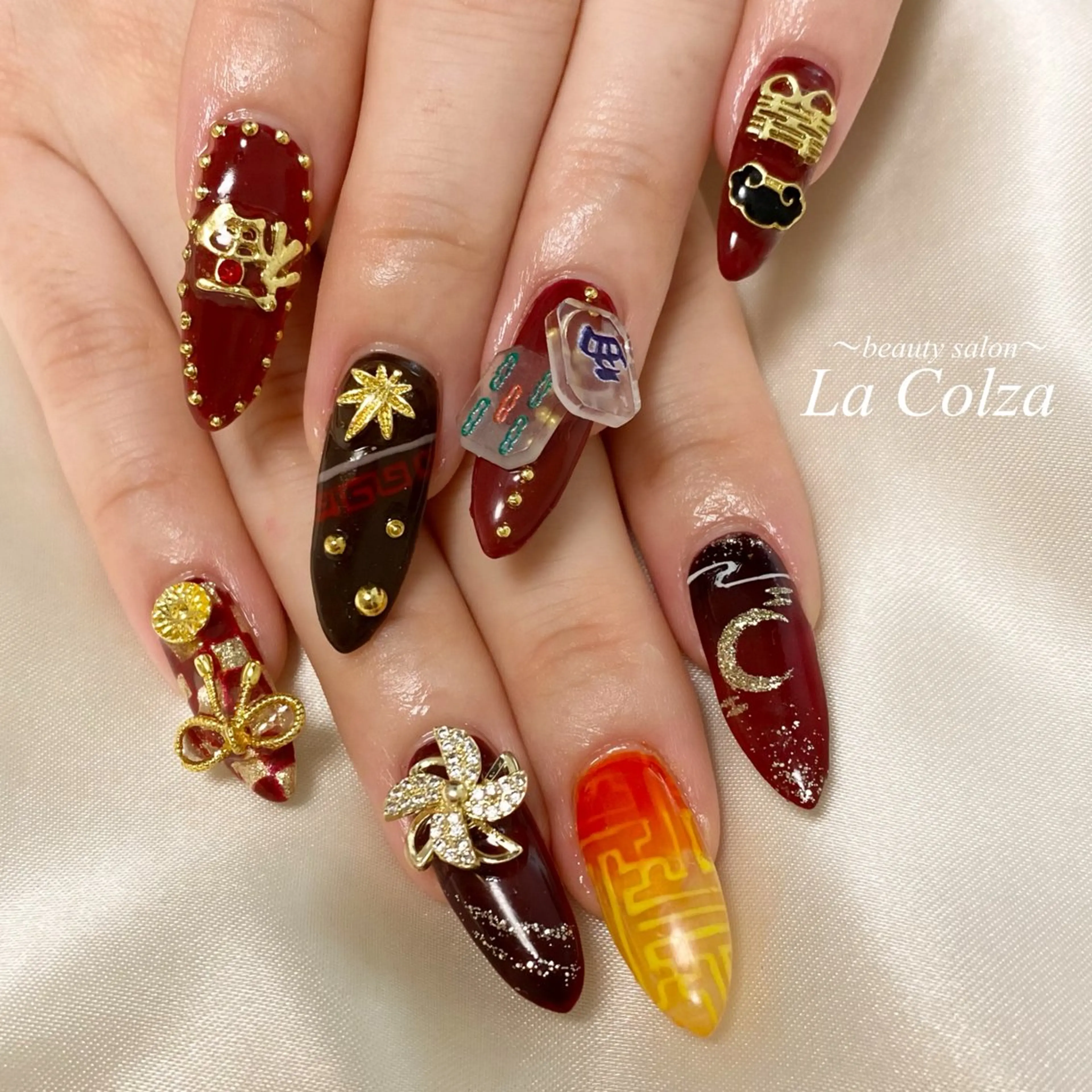 ネイル La Colzaのネイルデザイン