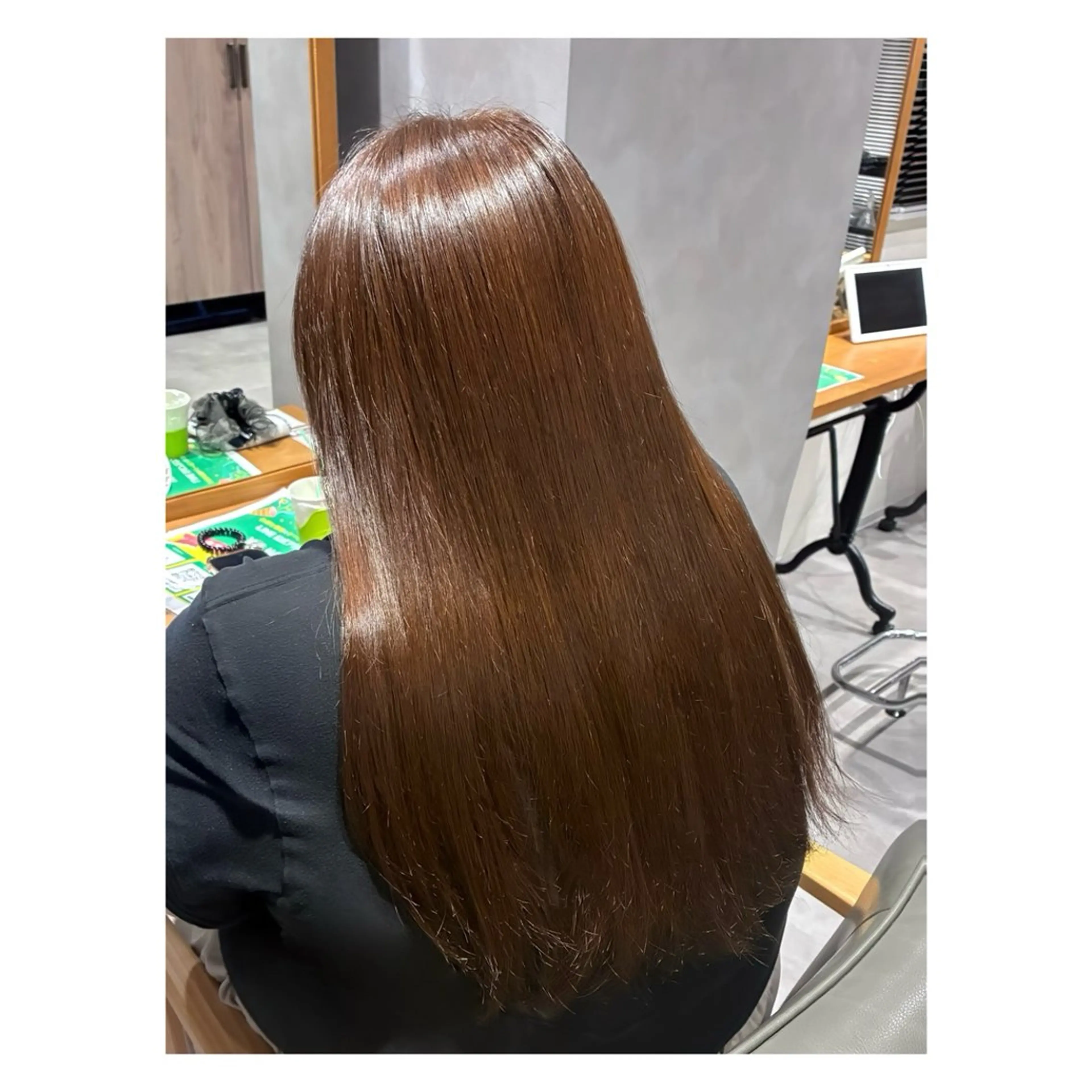 ロング 石橋 咲のヘアスタイル