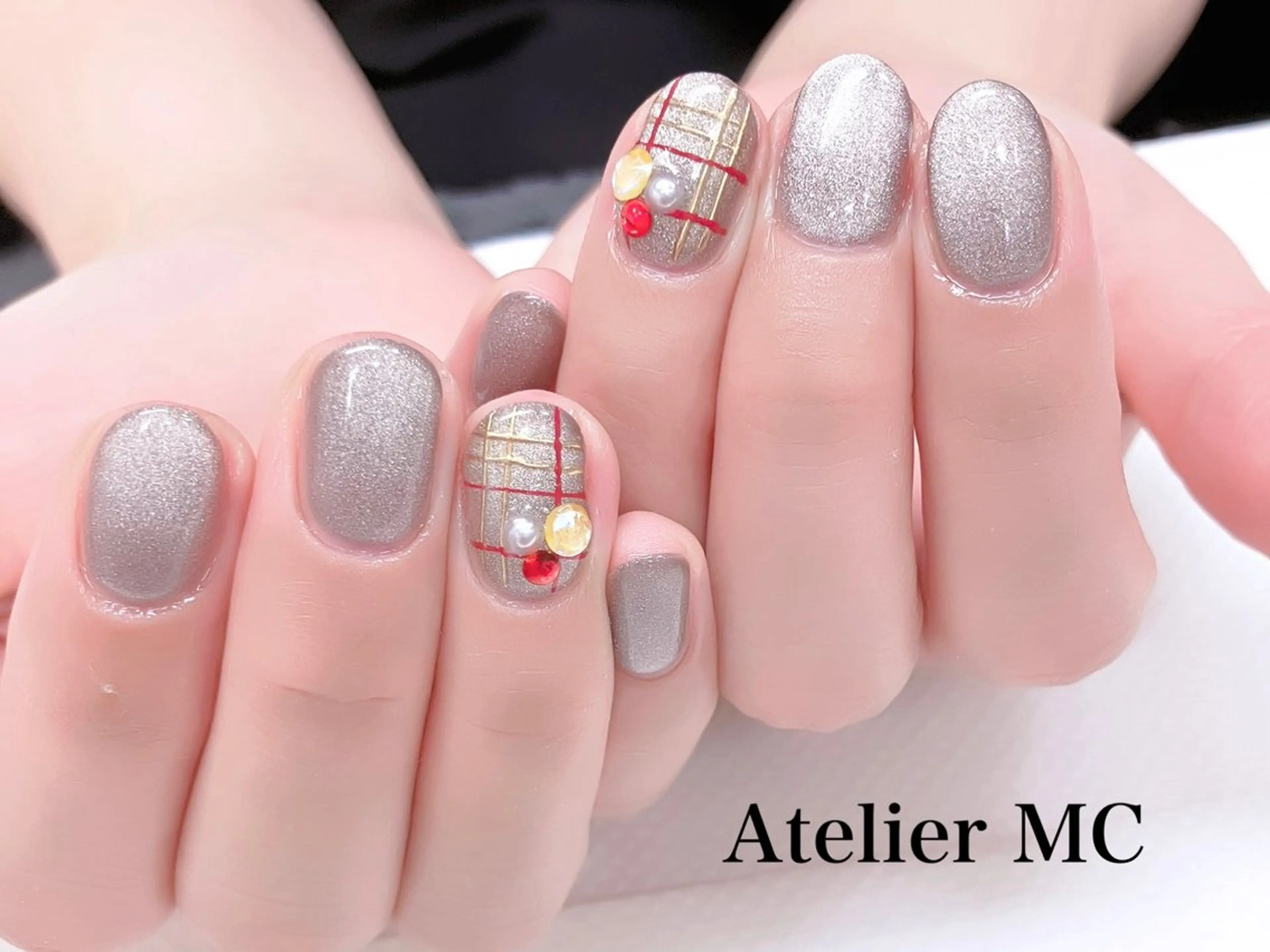 ネイル ハンドネイル アトリエ エムシー 【新富町・東銀座】のネイルデザイン