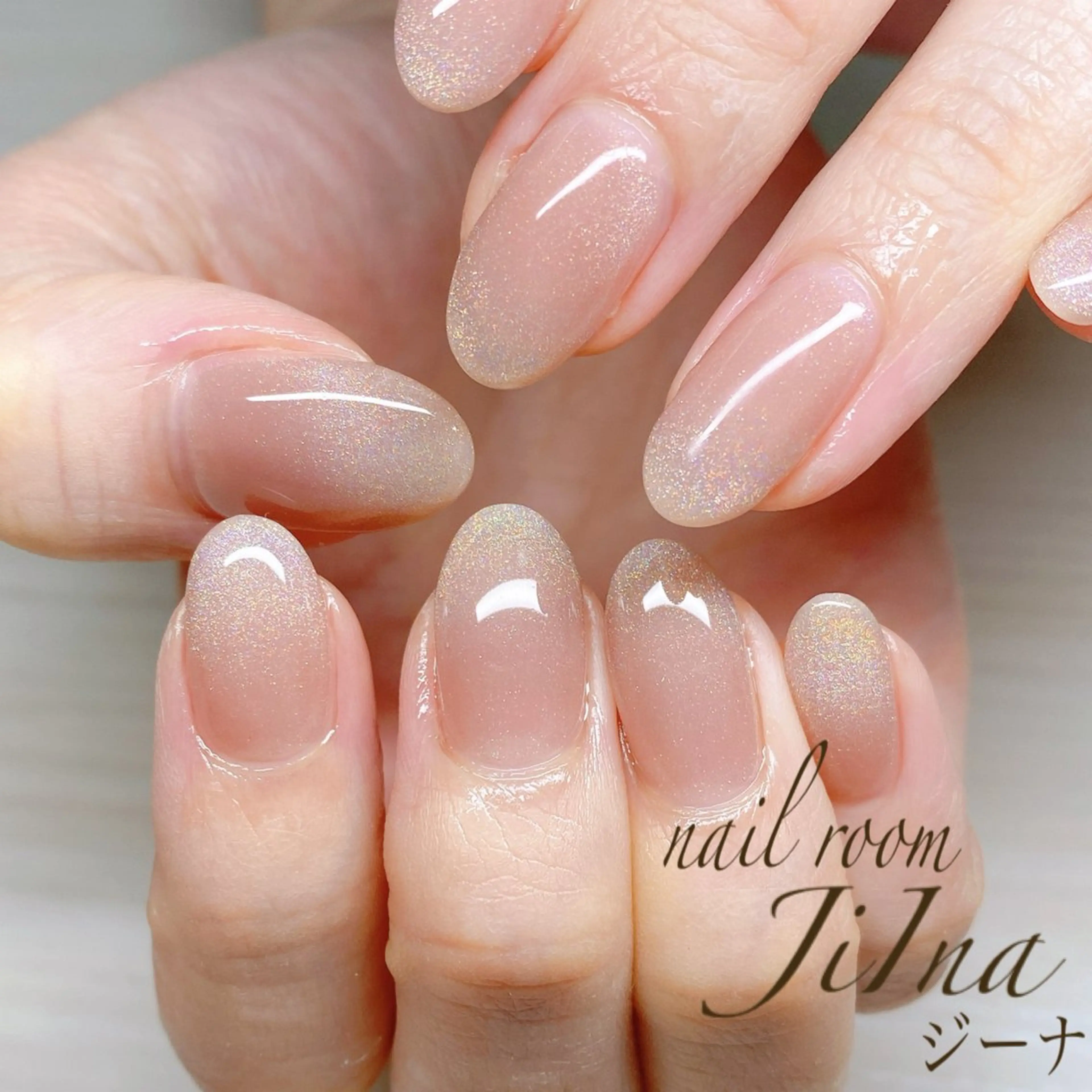 ネイル マグネットネイル JiIna nailのネイルデザイン