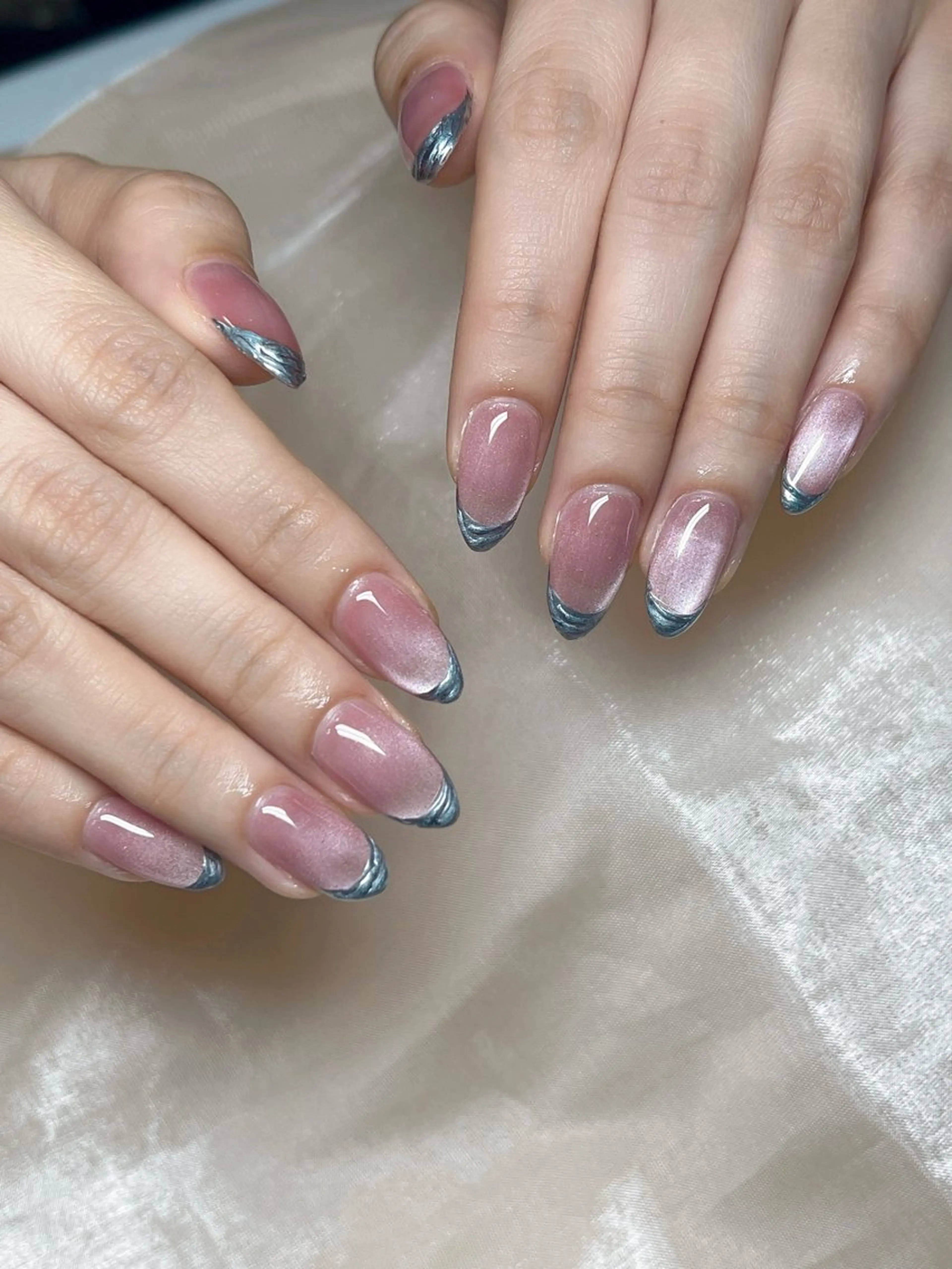 ネイル Rarity ネイルサロンのネイルデザイン