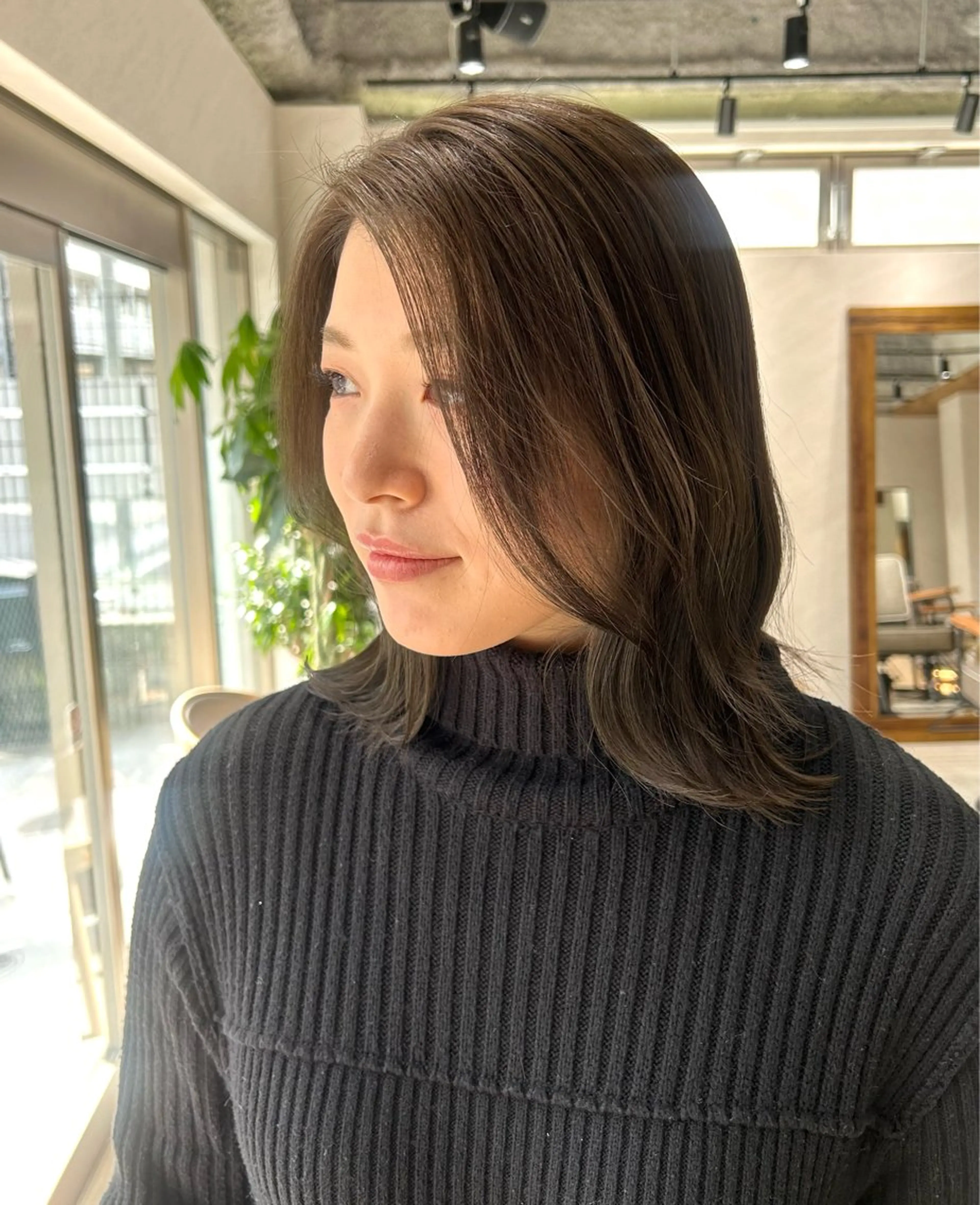 ミディアム カラー カット ヘアカラー トリートメント ヘアセット 🌷横浜/レイヤー /艶カラー🌷のヘアスタイル