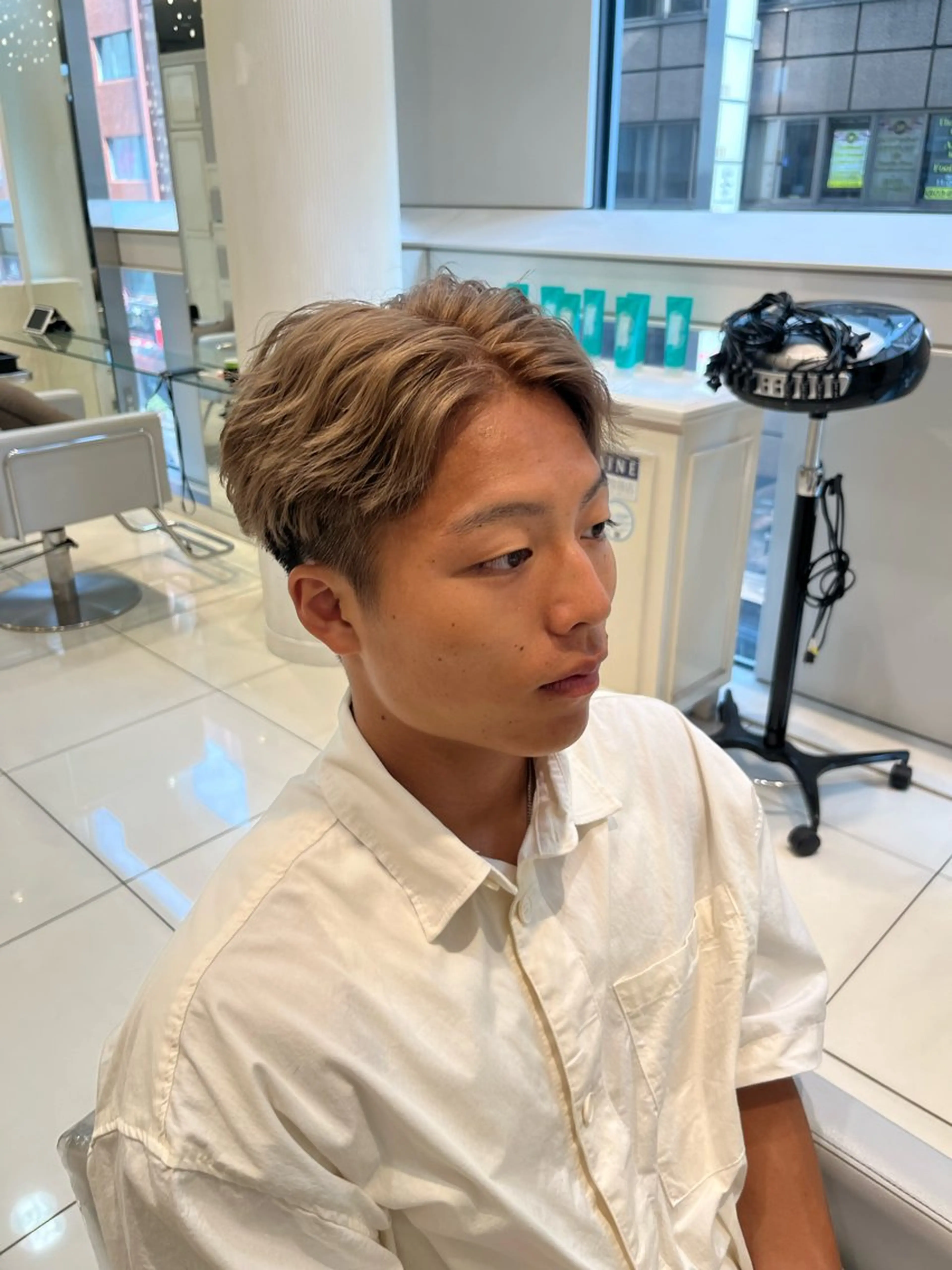 カラー メンズ Above /yoshimiのヘアスタイル