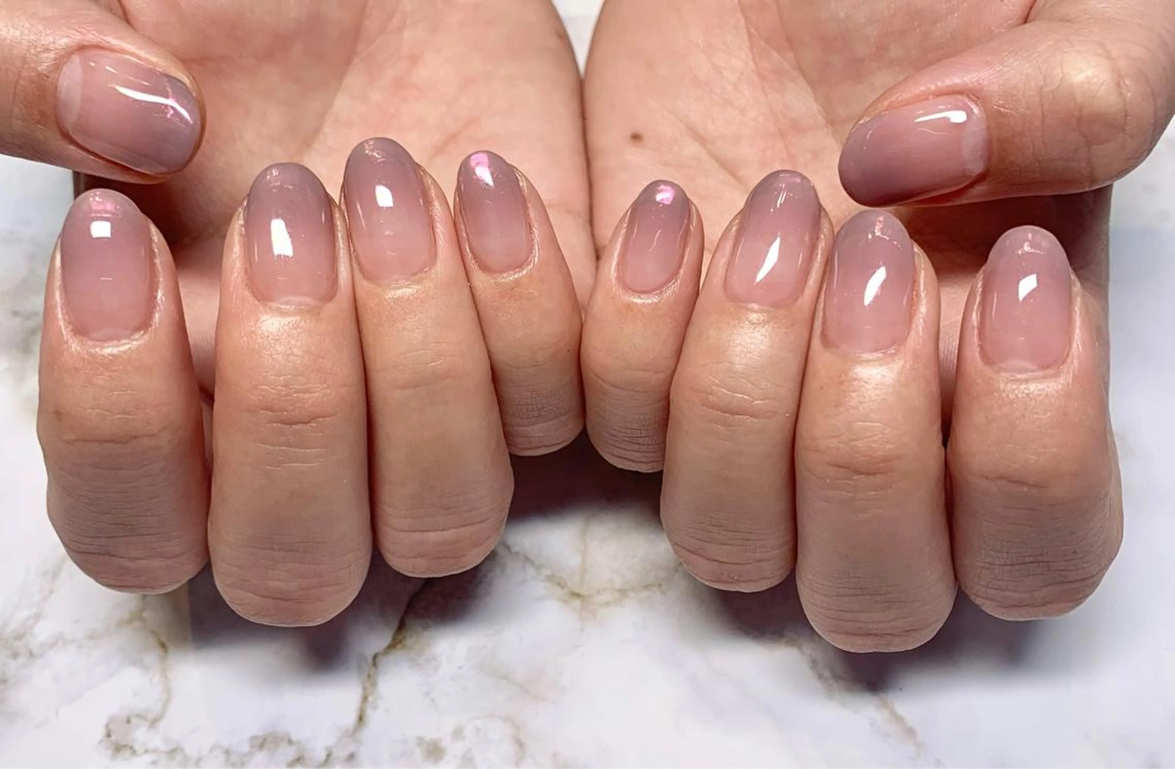 ネイル オーロラネイル フレンチネイル ミラーネイル Luar nail【 推しネイル実績多数】のネイルデザイン