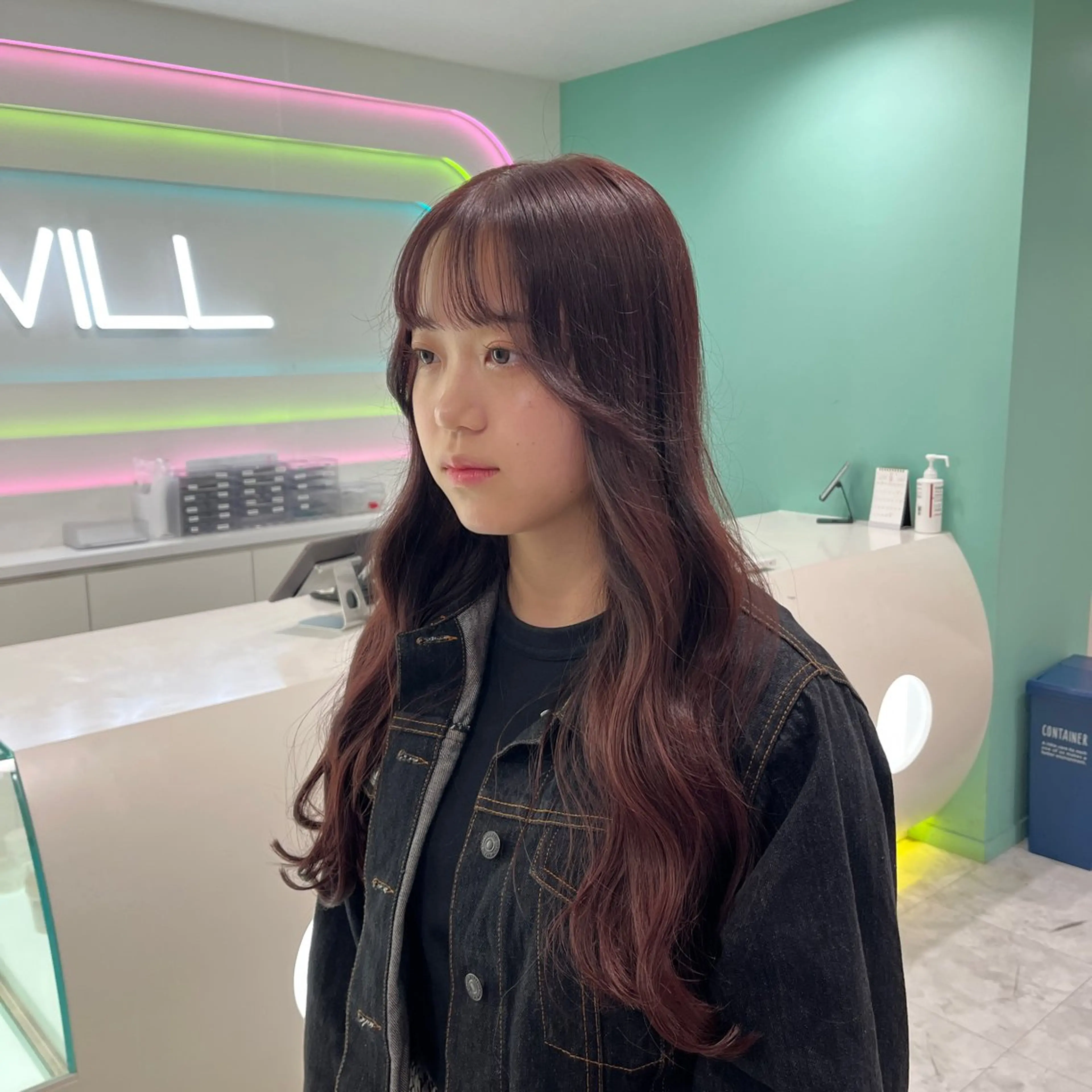 ロング カラー ヘアアレンジ ピンクカラー ヘアカラー トリートメント ヘアセット 🎀Girly艶髪カ ラー🎀Harukaのヘアスタイル