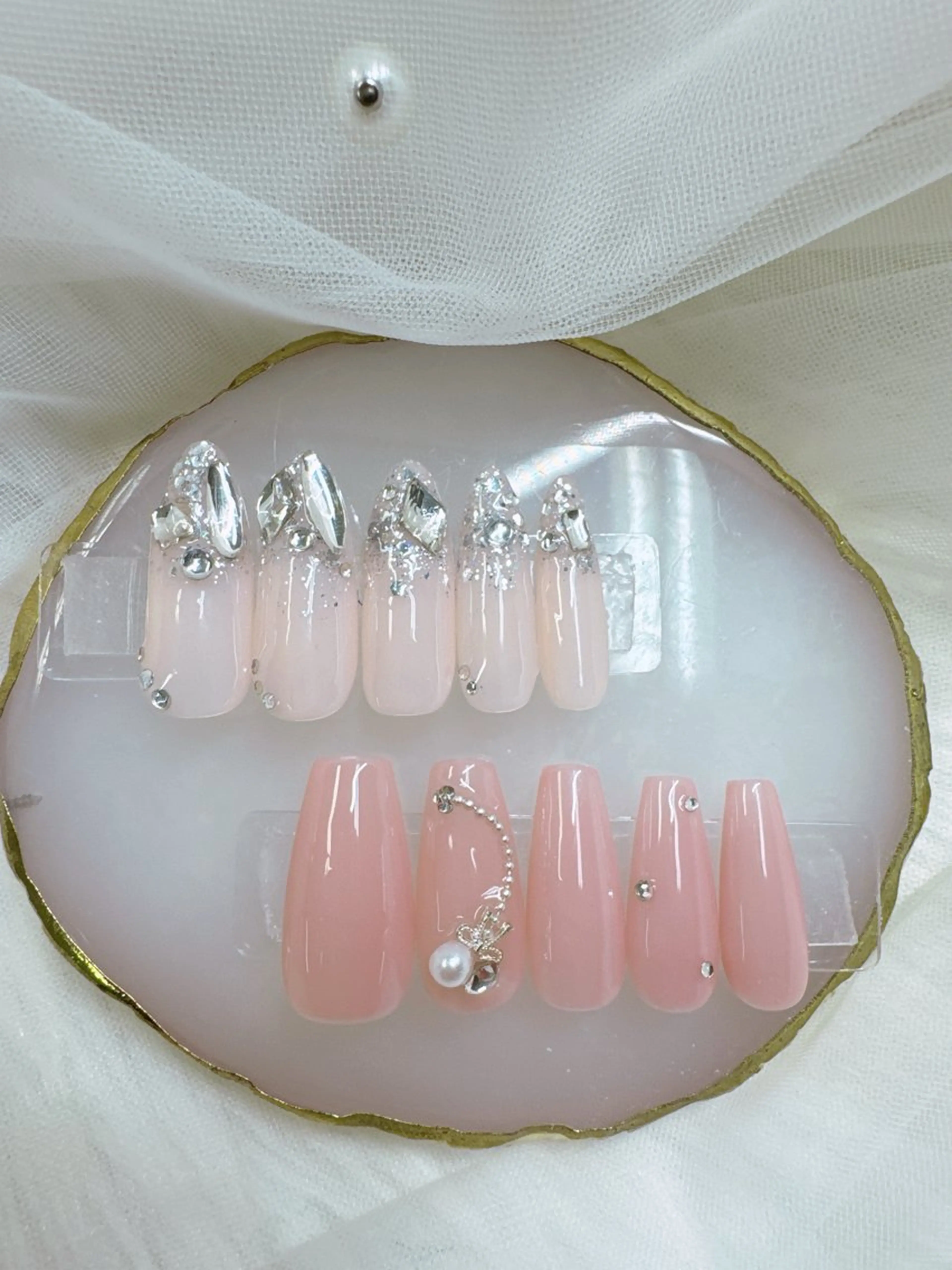 ネイル アートネイル べっ甲ネイル ドット フットネイル フレンチネイル Queeens nailのネイルデザイン