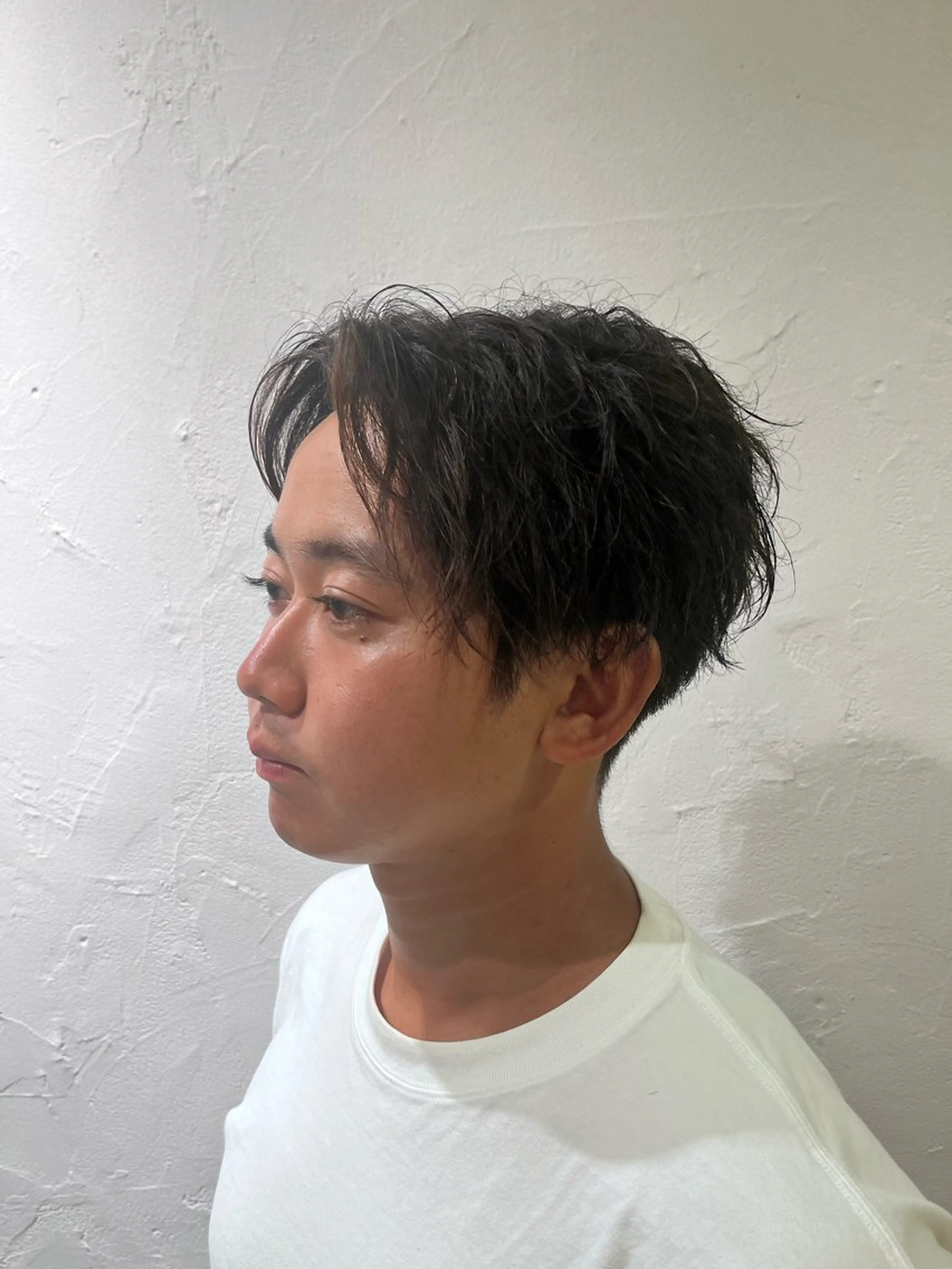 ショート パーマ メンズ センターパート カット パーマ トリートメント 美容室stadium 横田ジュンコのヘアスタイル