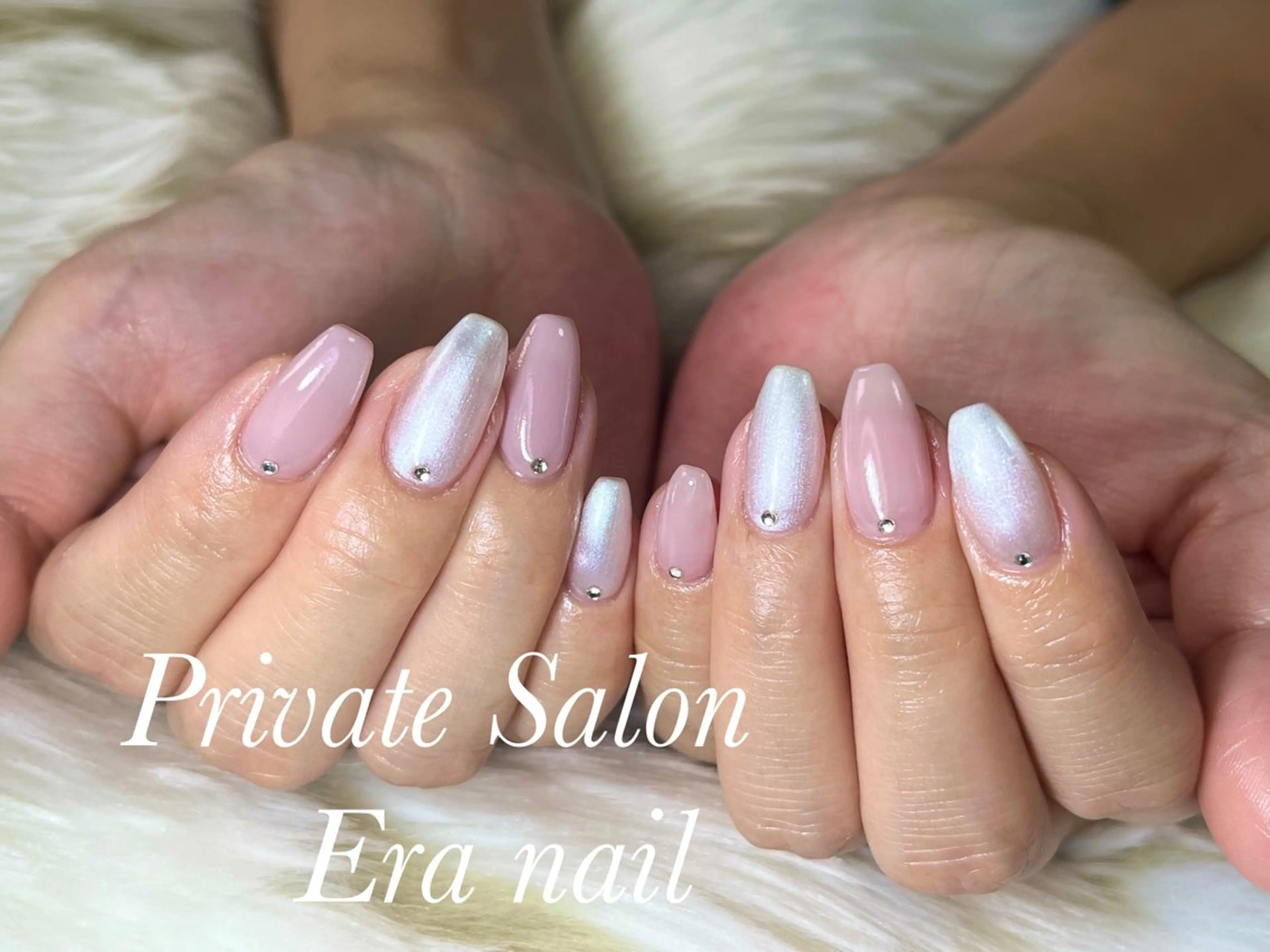ネイル ワンカラーネイル ストーンネイル ハンドネイル Era nailのネイルデザイン