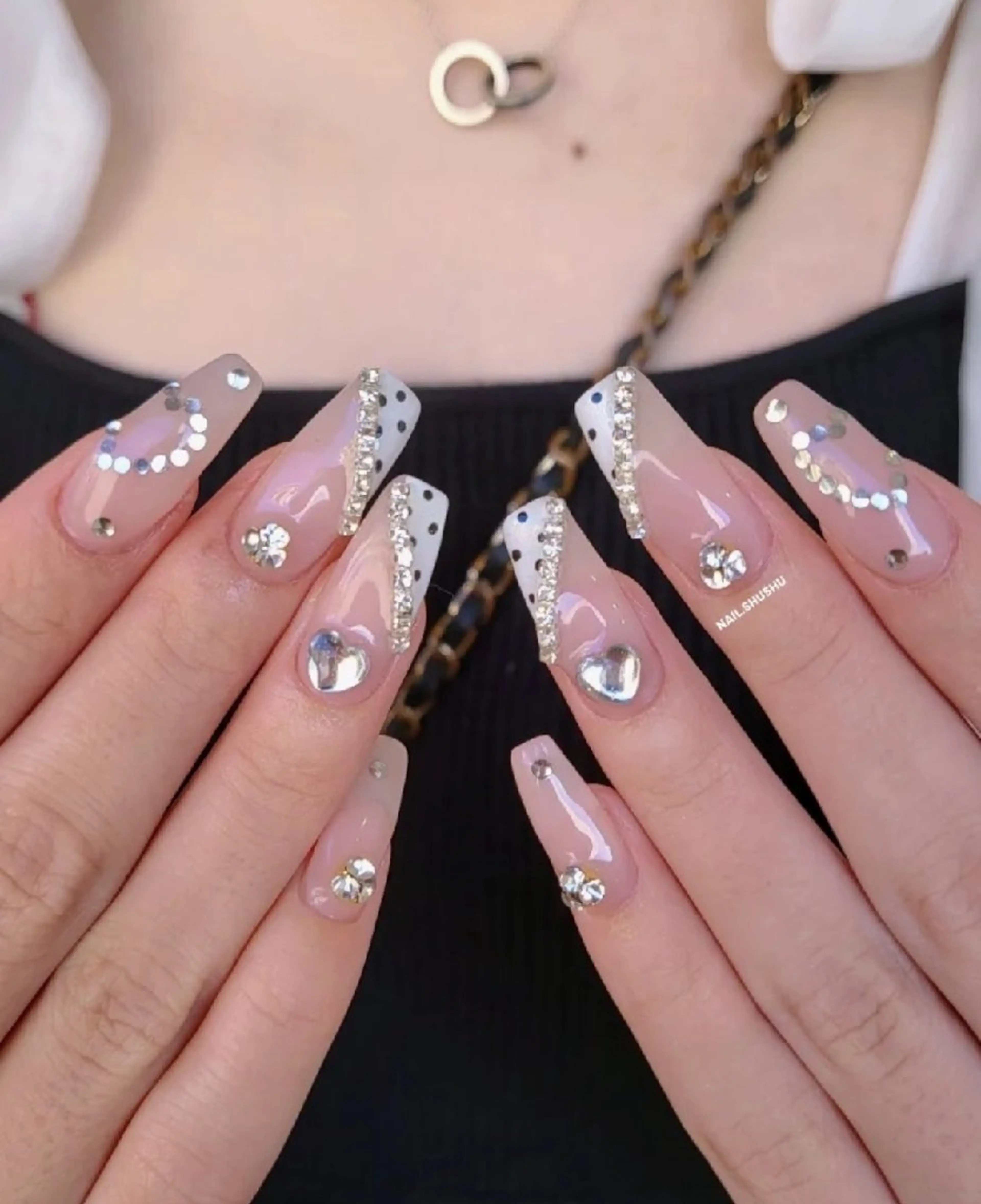 ネイル 3dパーツ/流行り 👧shushu❤️のネイルデザイン