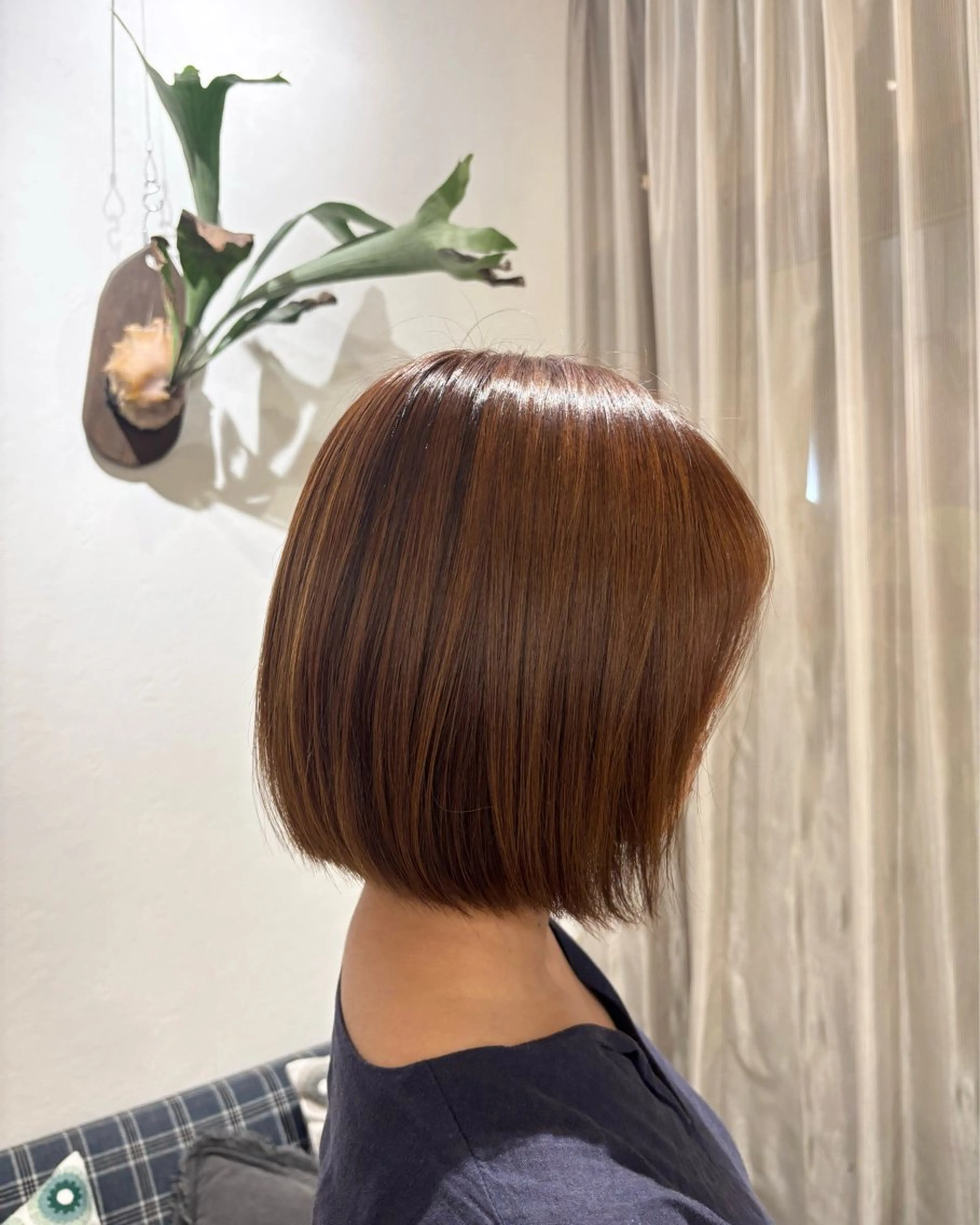 ショート カラー ヘアカラー 大崎 凜のヘアスタイル