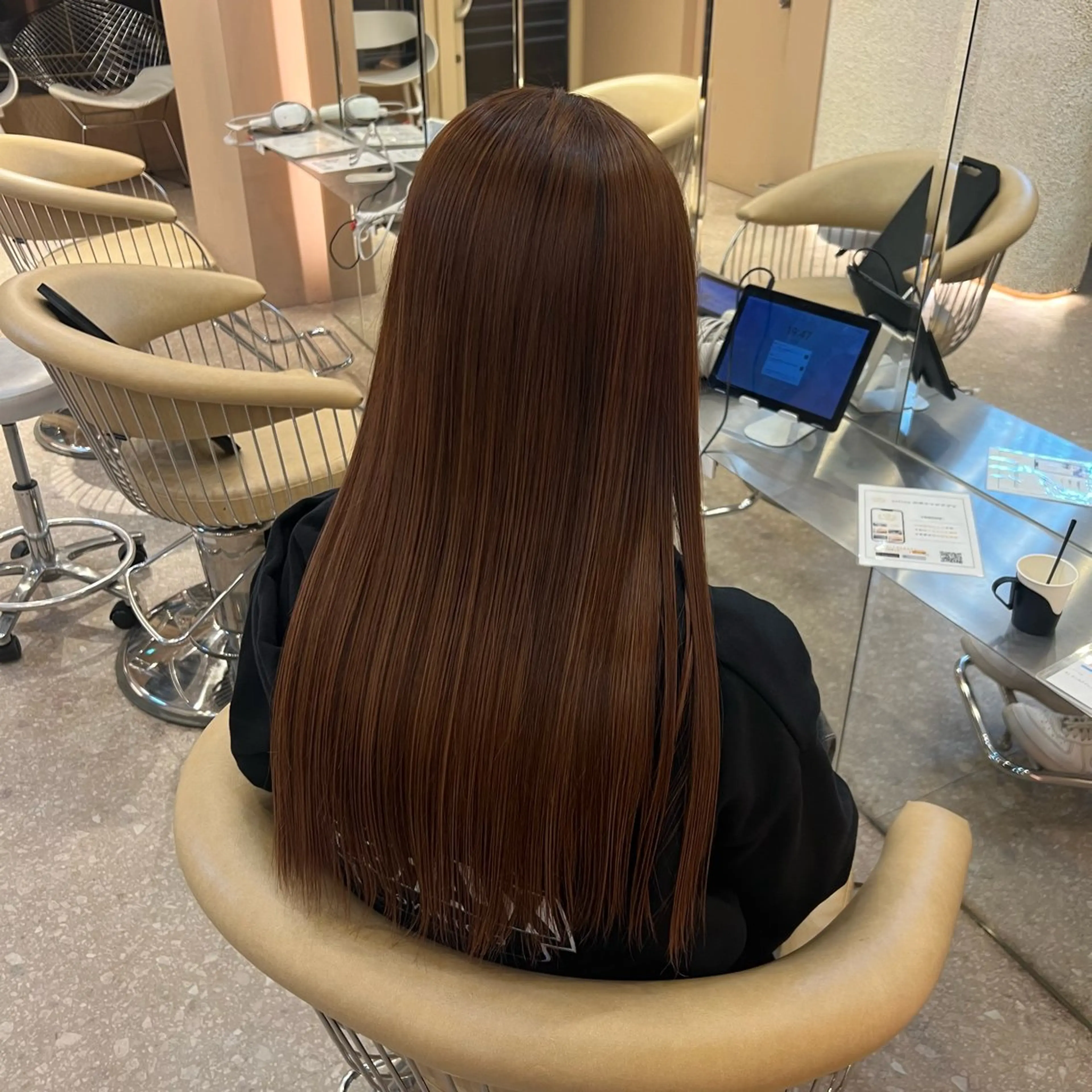 ロング カラー オレンジ ヘアカラー トリートメント 💚 AKI 💚のヘアスタイル