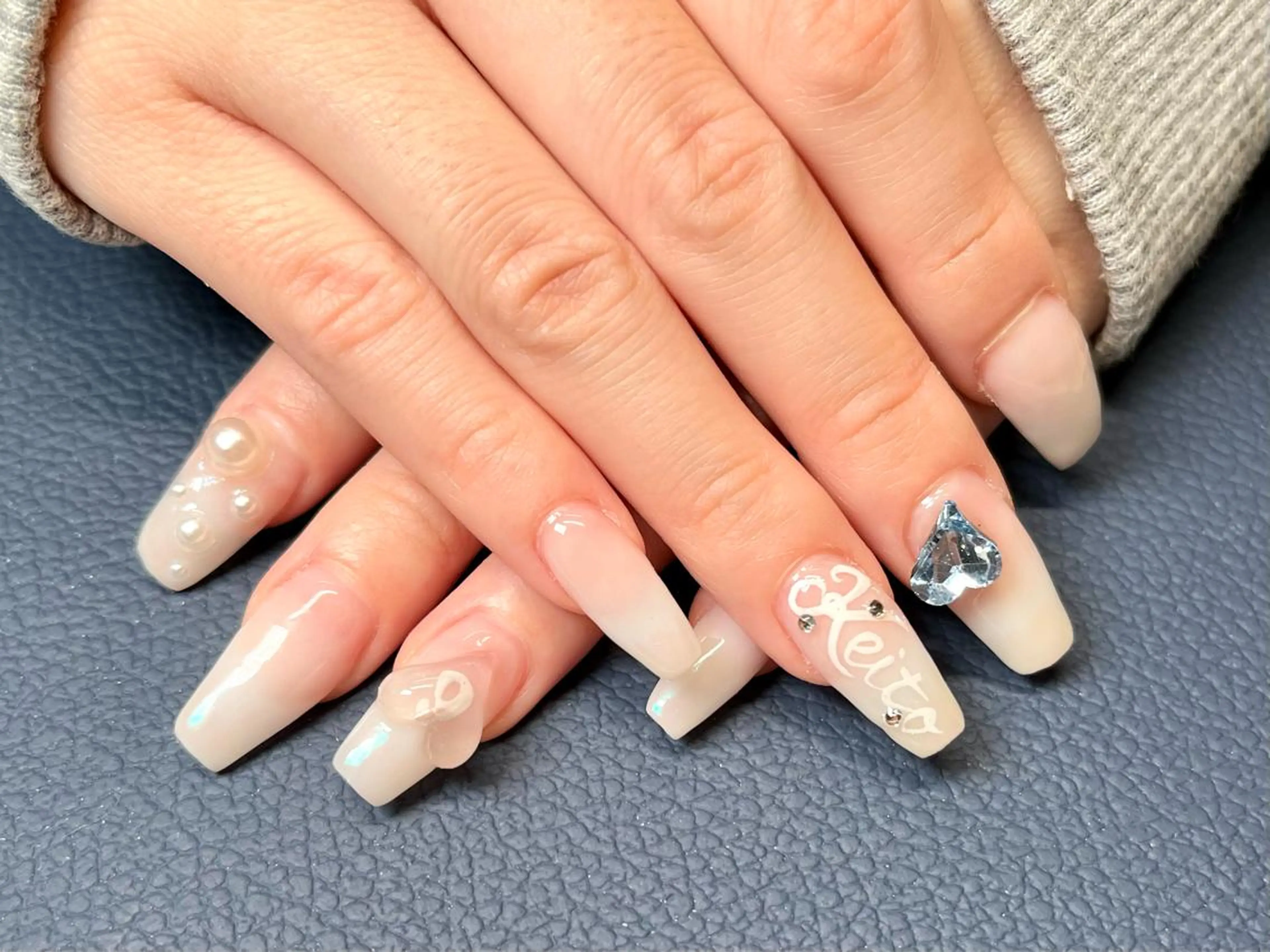 セミロング ネイル 長さ出し ジェルネイル スカルプネイル シンプルネイル 夏ネイル ハンドネイル T&A nailのネイルデザイン