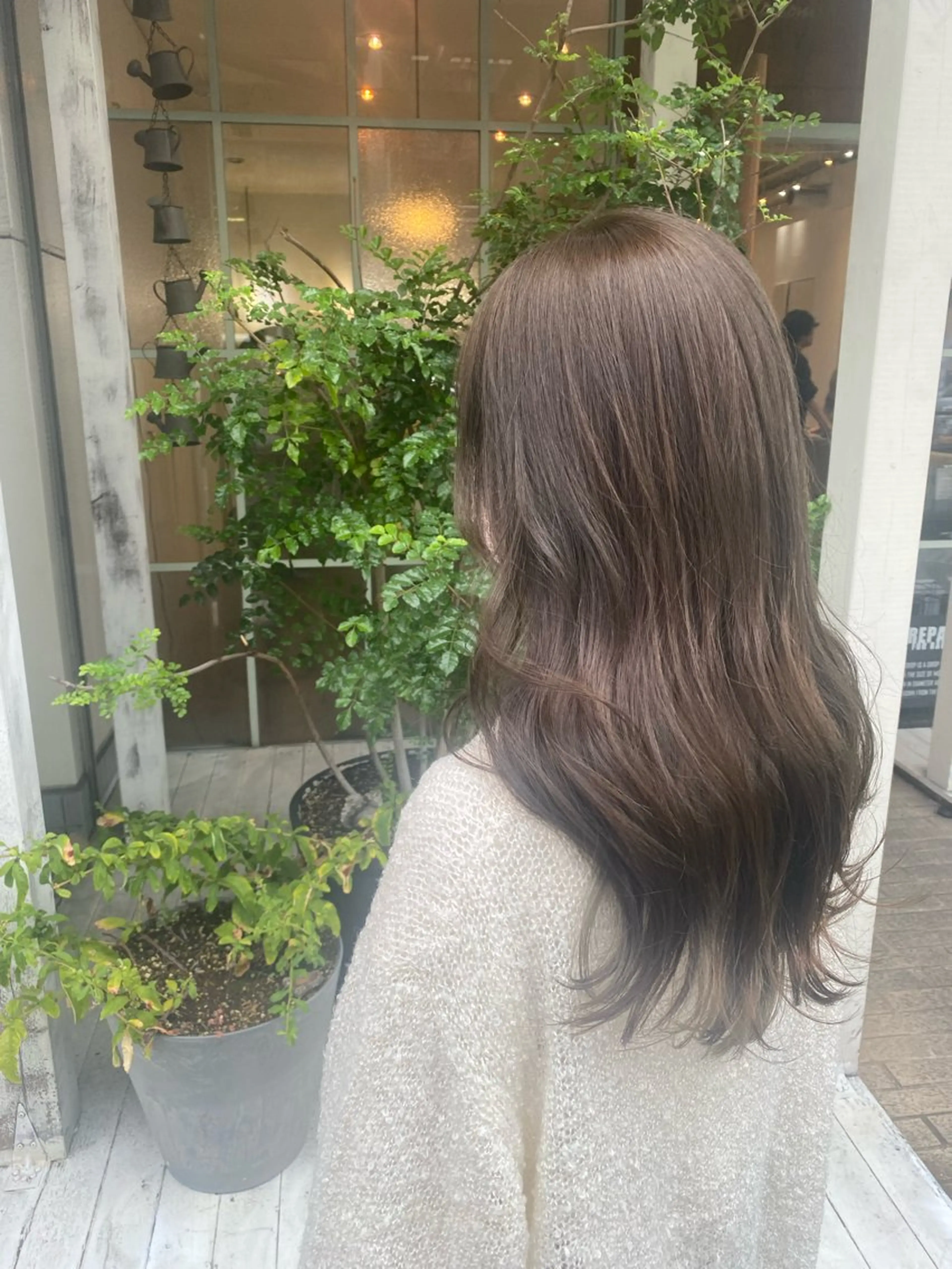 ロング カット ヘアカラー トリートメント 鈴木 奈波のヘアスタイル