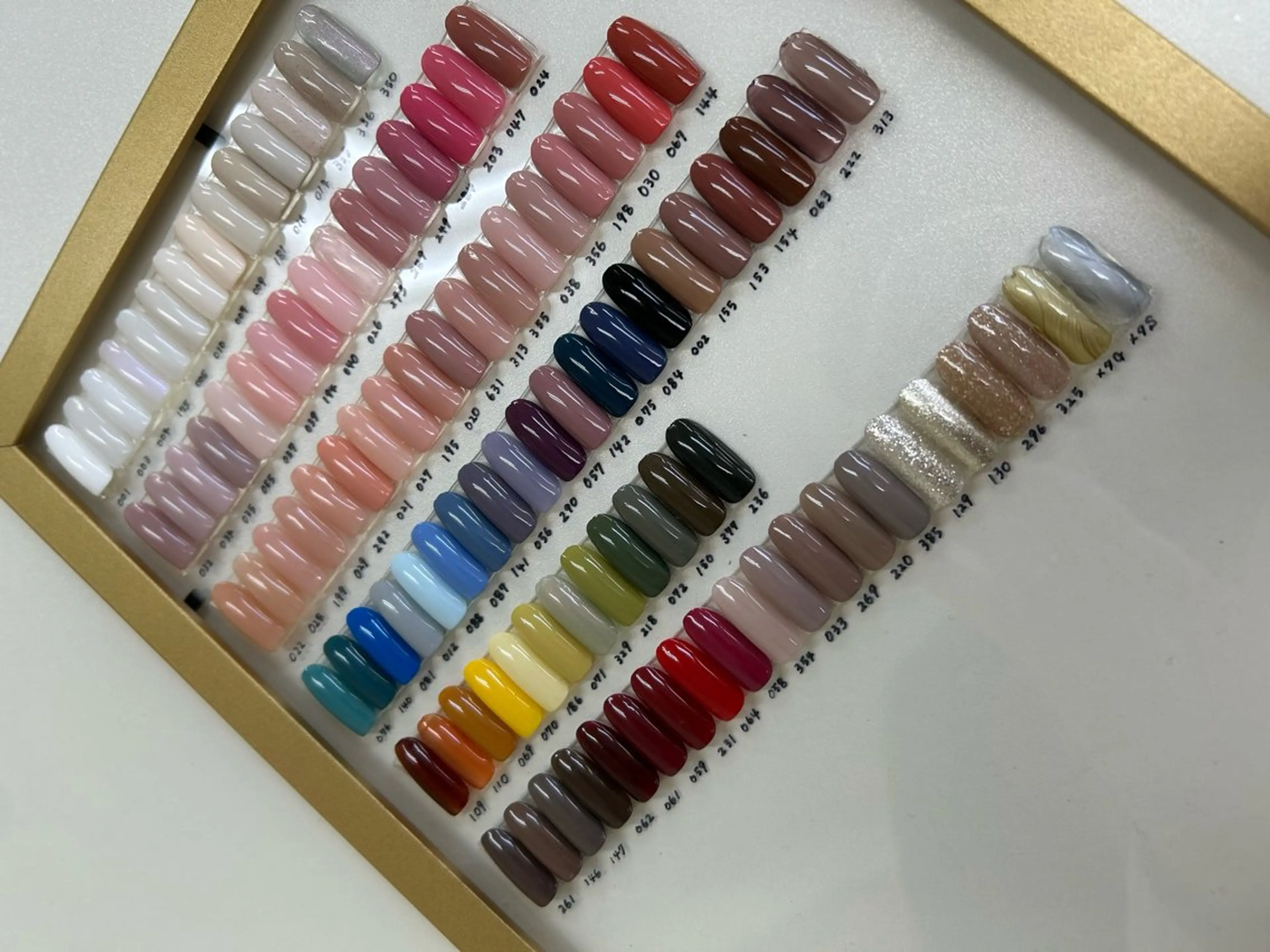 ネイル Marina . 豊田🫧nailのネイルデザイン