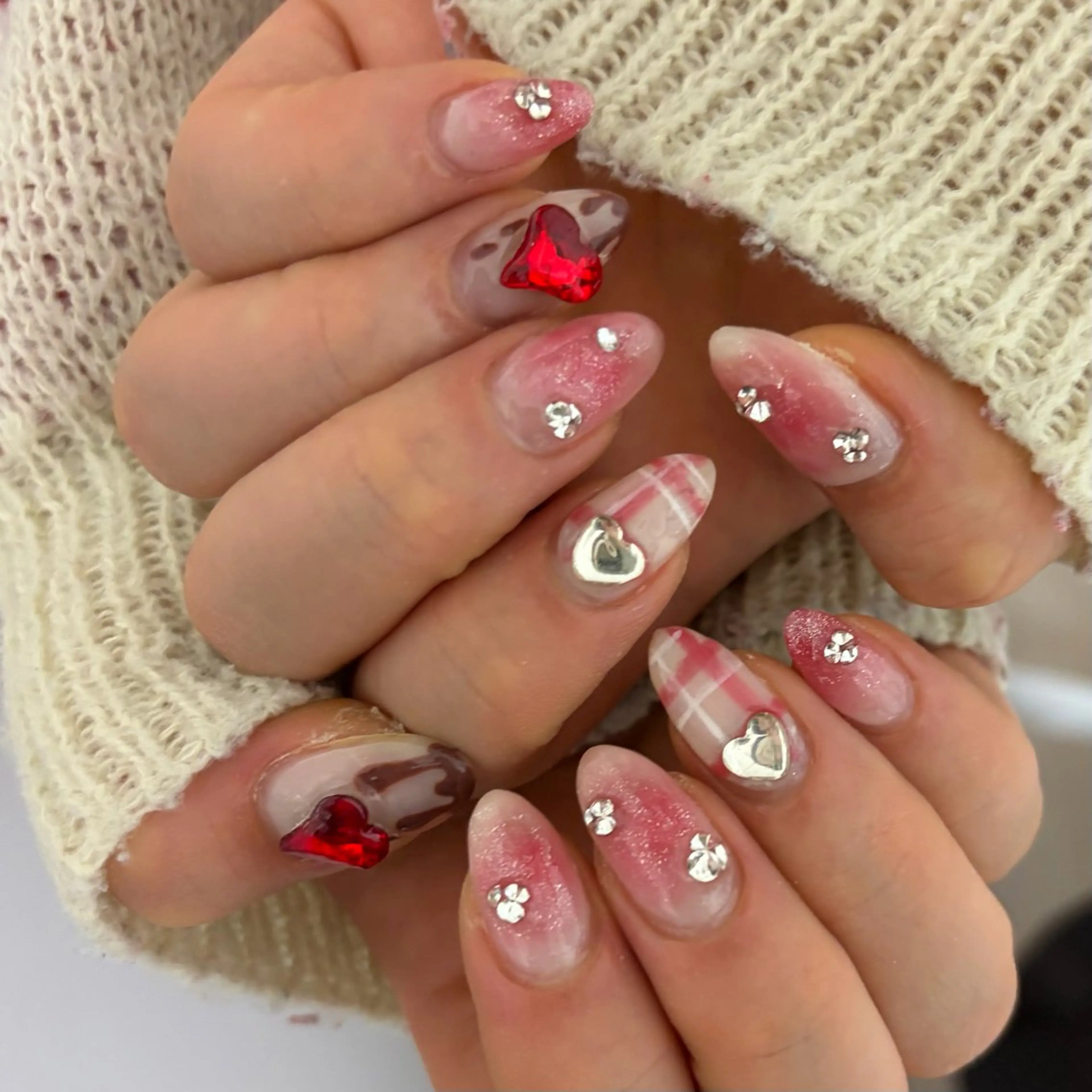 ネイル ハンドネイル AMATERAS 💅💖AKINAのネイルデザイン