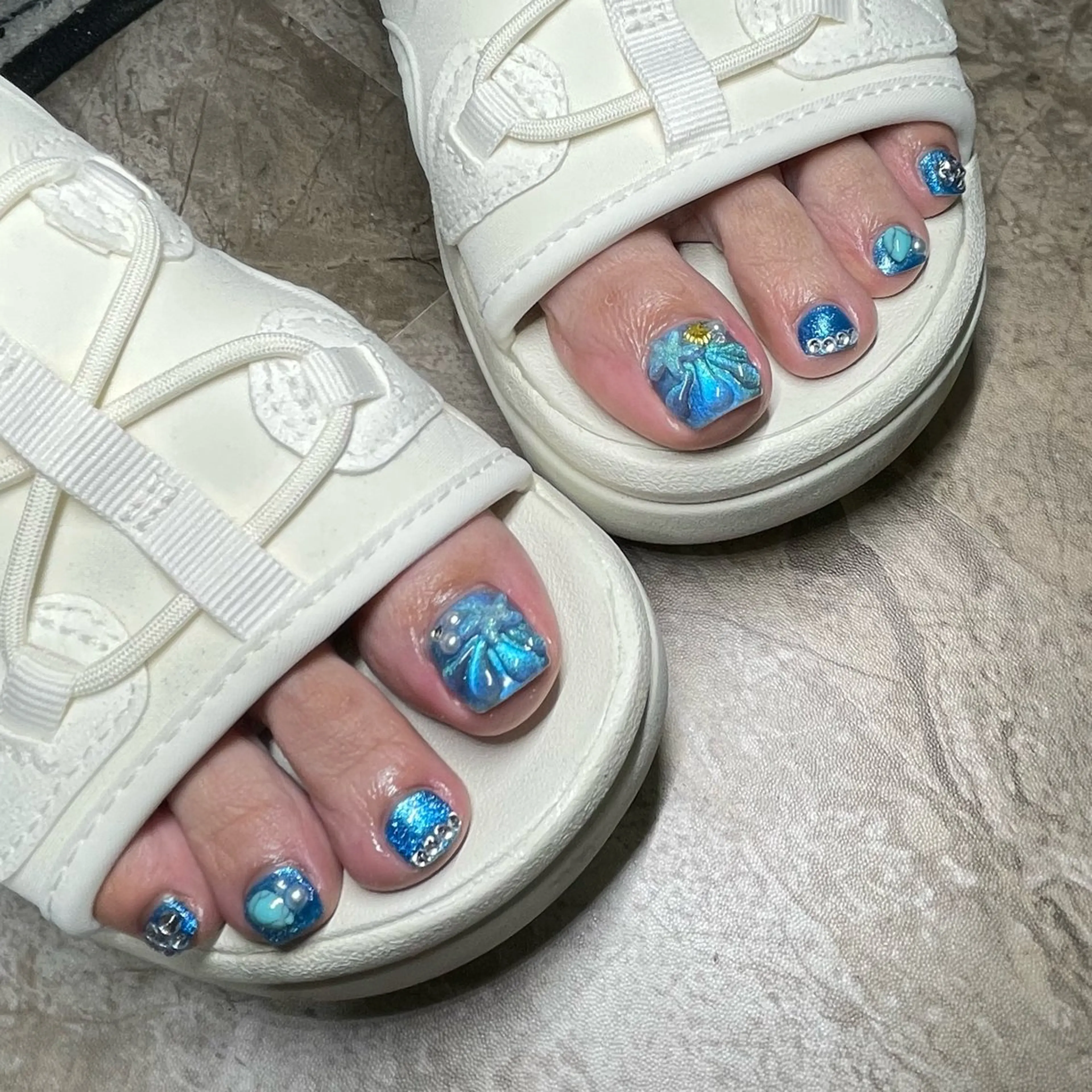 ネイル フットネイル hauoli yuuriのネイルデザイン