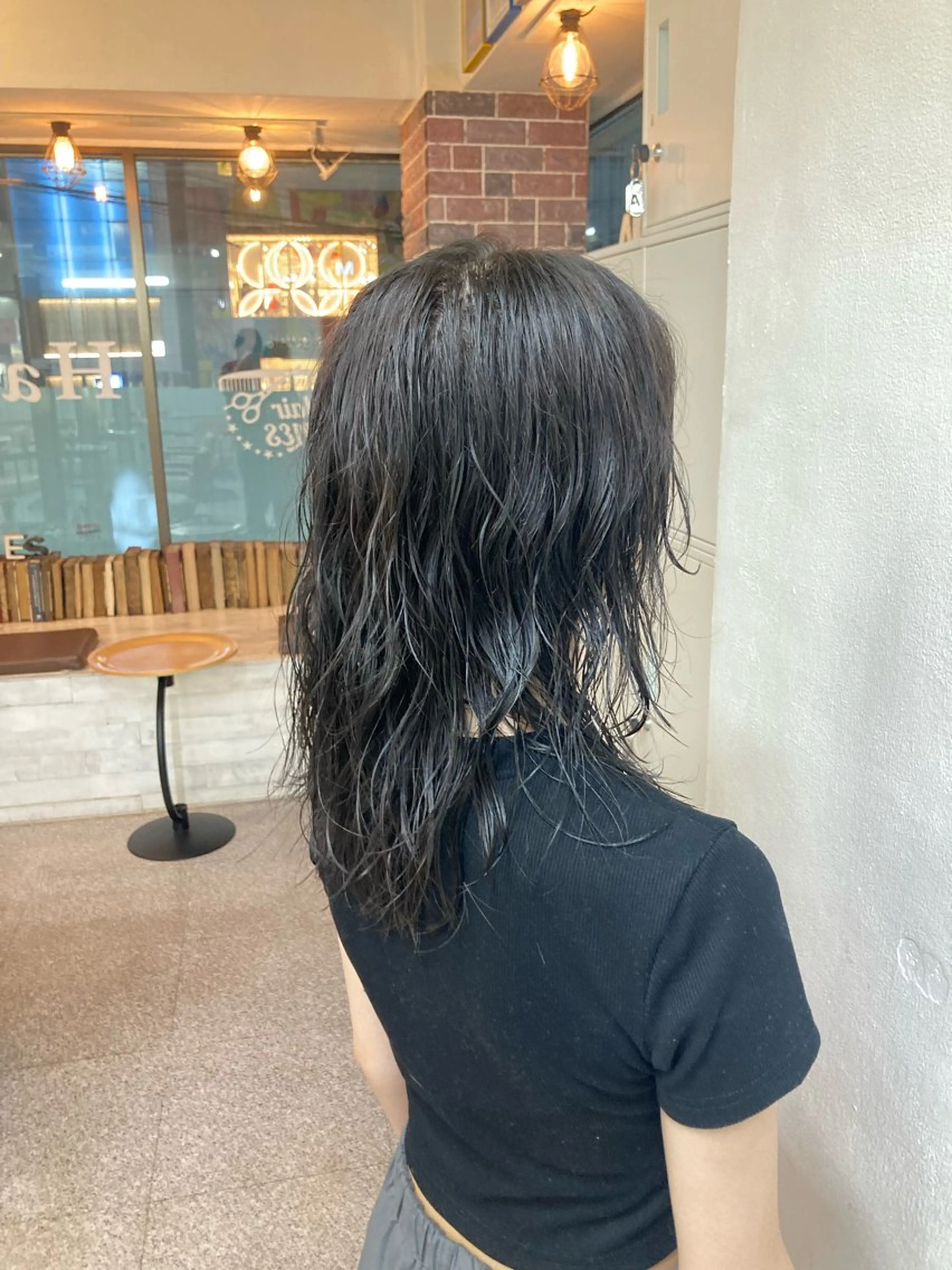 ミディアム パーマ ウルフレイヤー エクステ/kokiのヘアスタイル