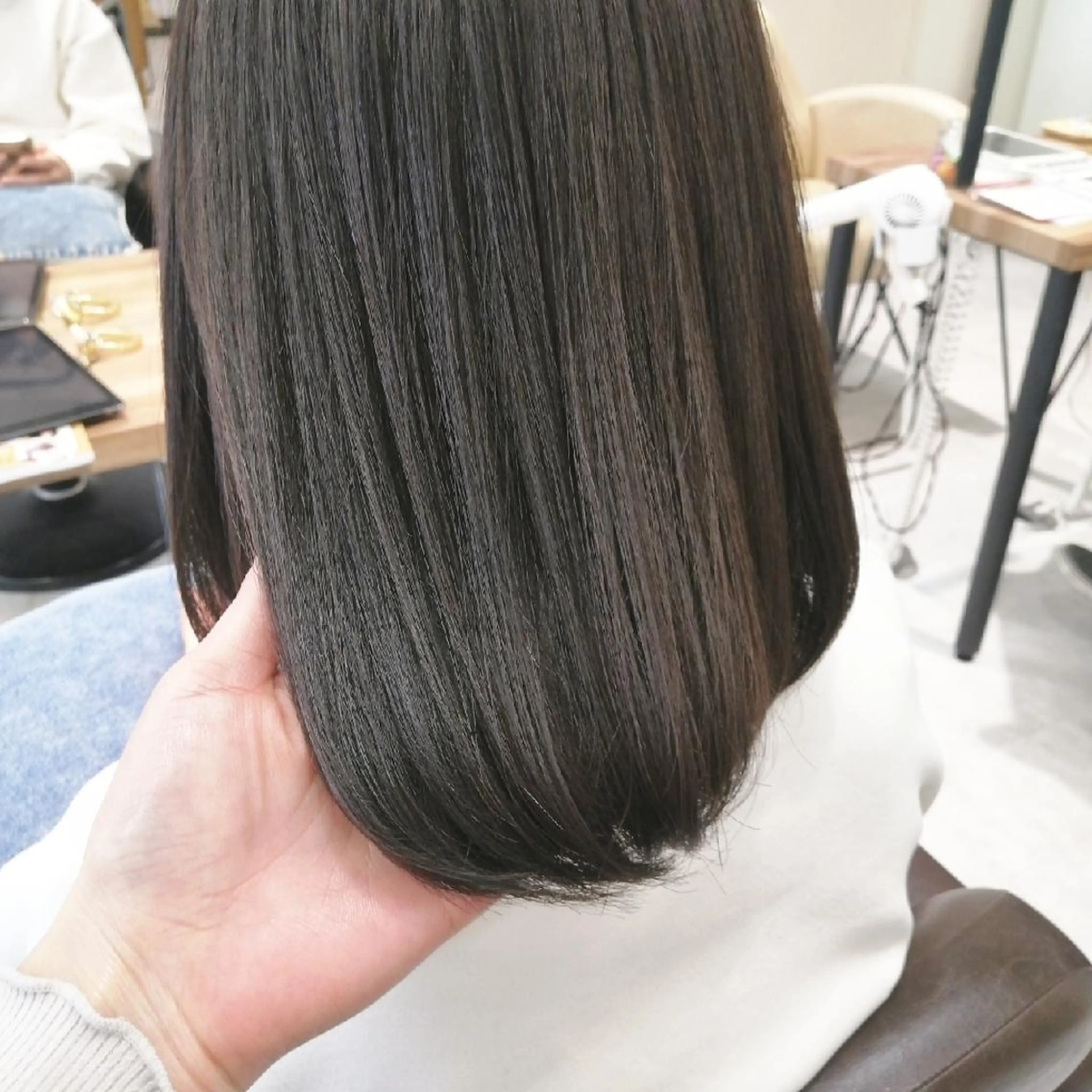ミディアム ボブ hase _のヘアスタイル
