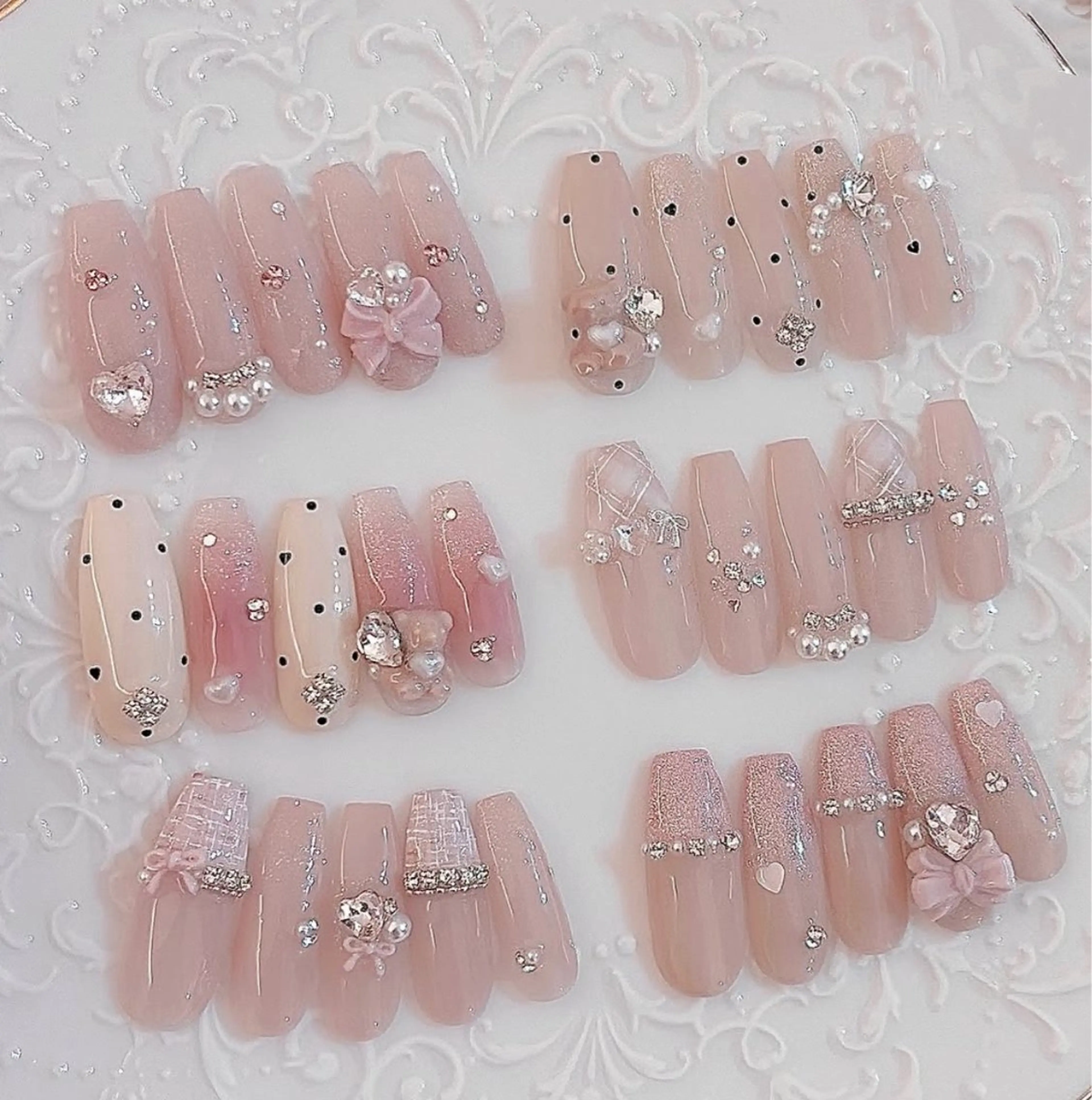 🫧人気デザイン🫧ワンホン/韓国ネイルデザイン持ち込み90分コース¥8,980の写真
