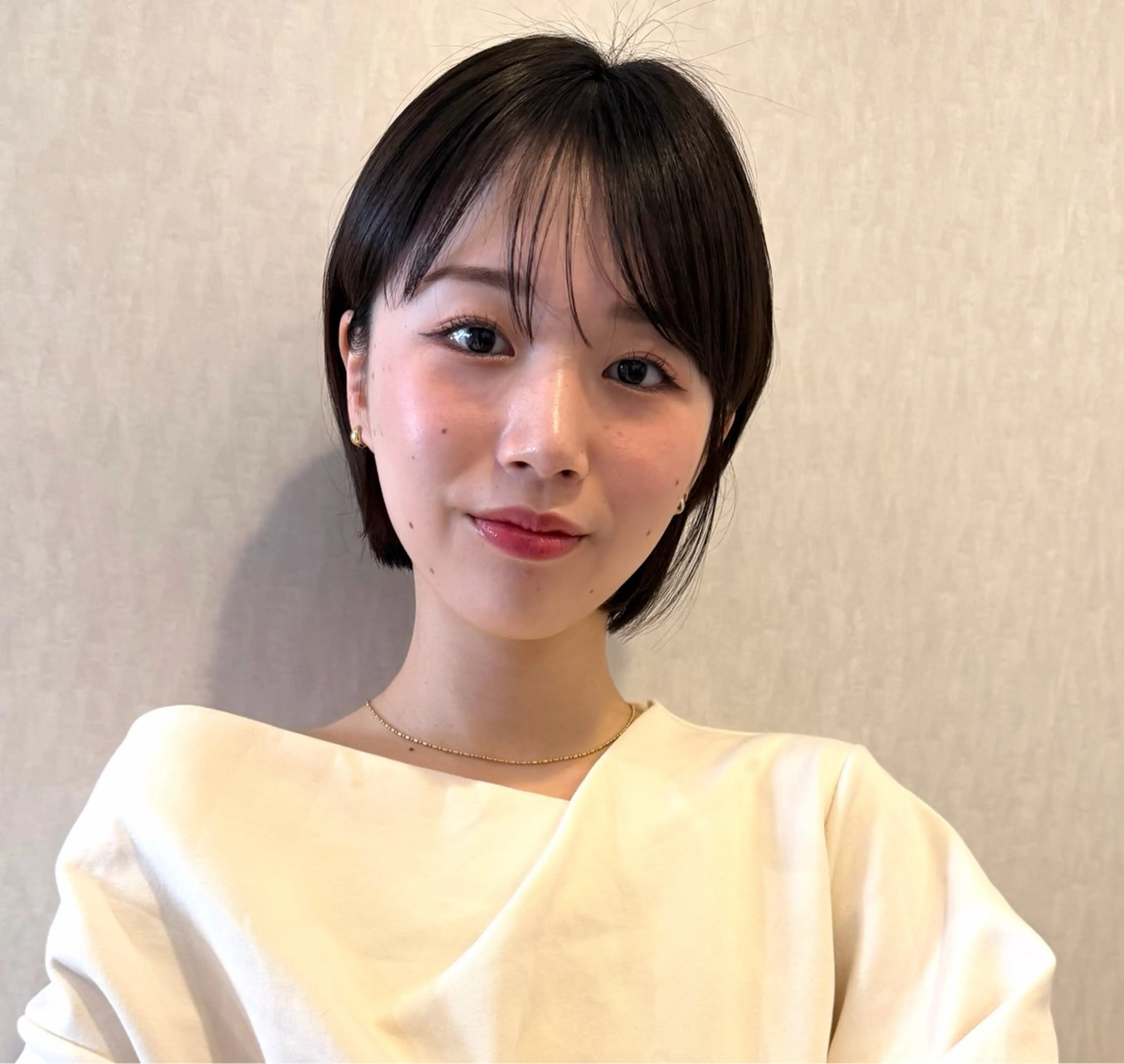 ショート カラー Misora/ボブ/ レイヤー/艶カラーのヘアスタイル