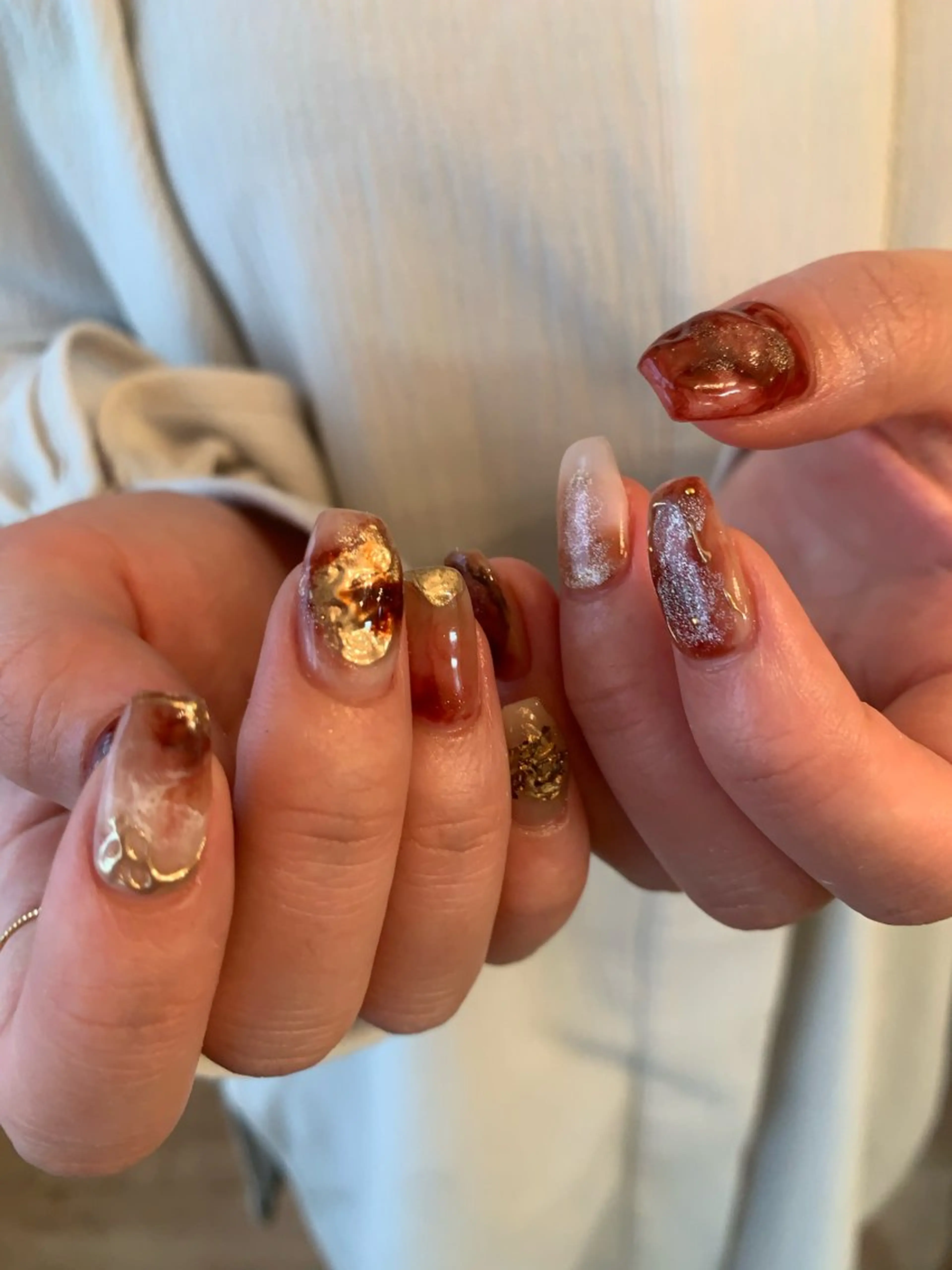 ネイル ボルドー ブラウン キラキラネイル ニュアンスネイル tamami _表参道／原宿のネイルデザイン