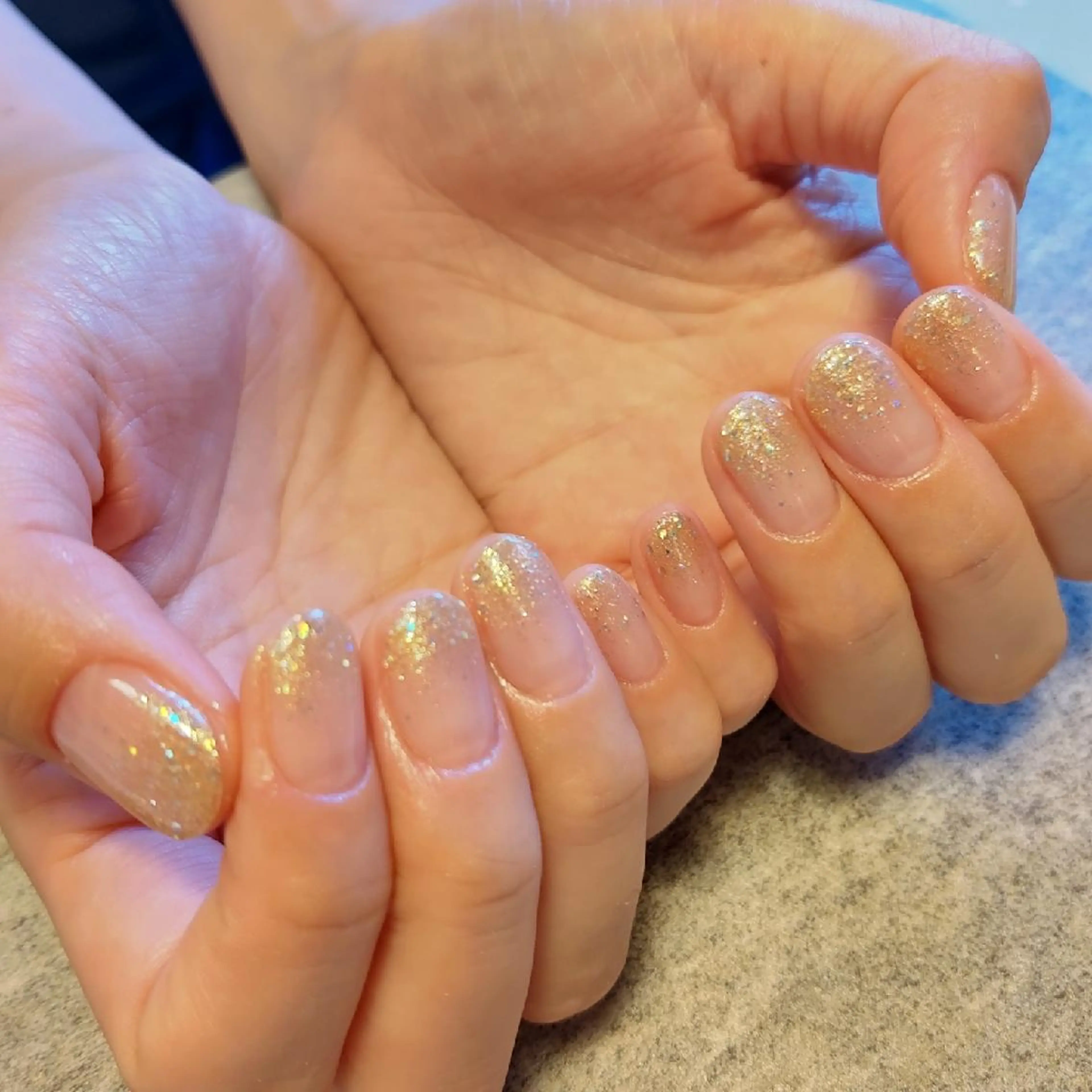 ネイル ラメ(グリッター) ラメグラデーション ジェヌインネイル 河内のネイルデザイン