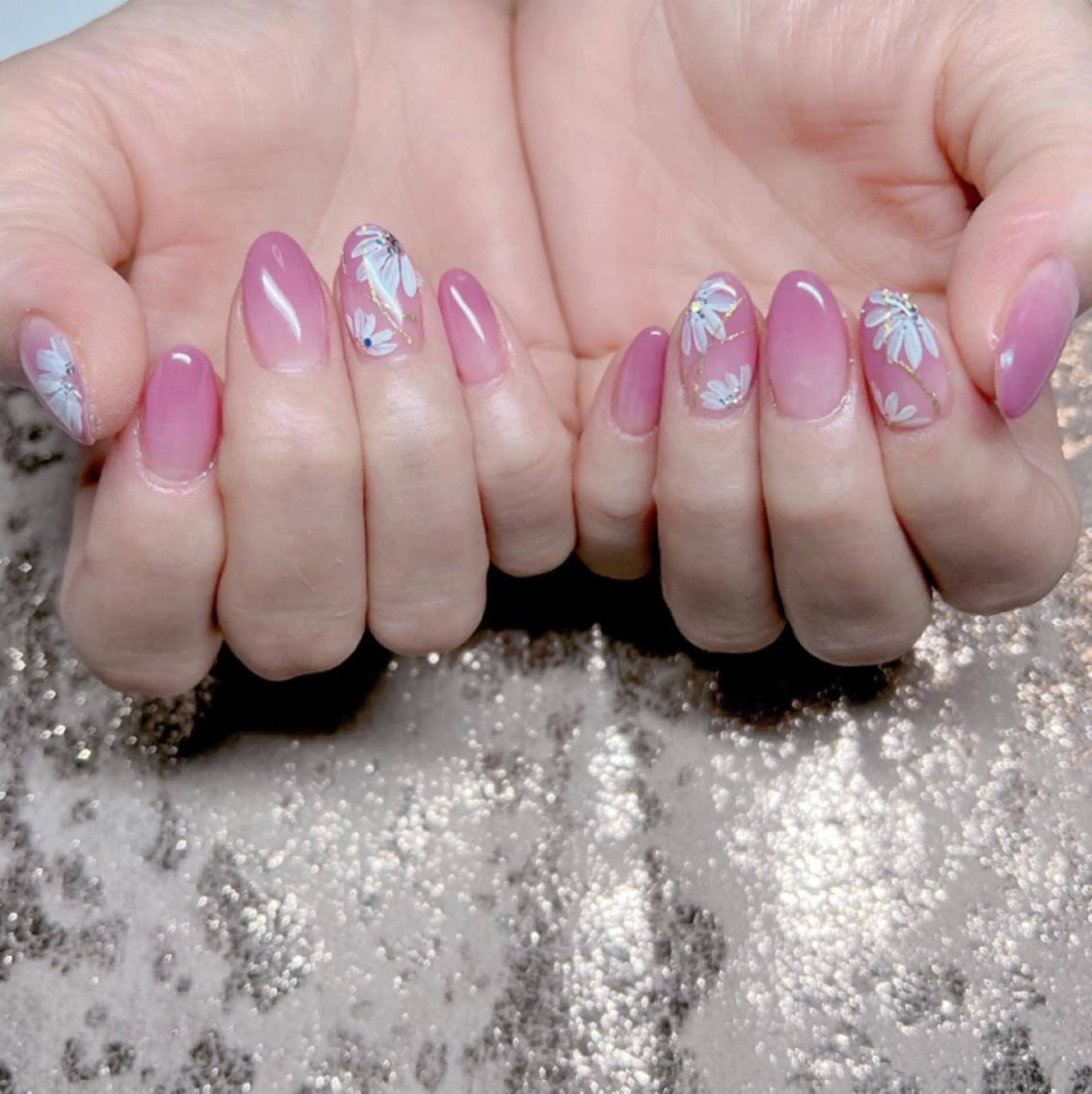 ネイル 個室ネイルサロンDolly  Girl〜ドーリーガール〜所属・DollyGirl KYOKOのネイルデザイン