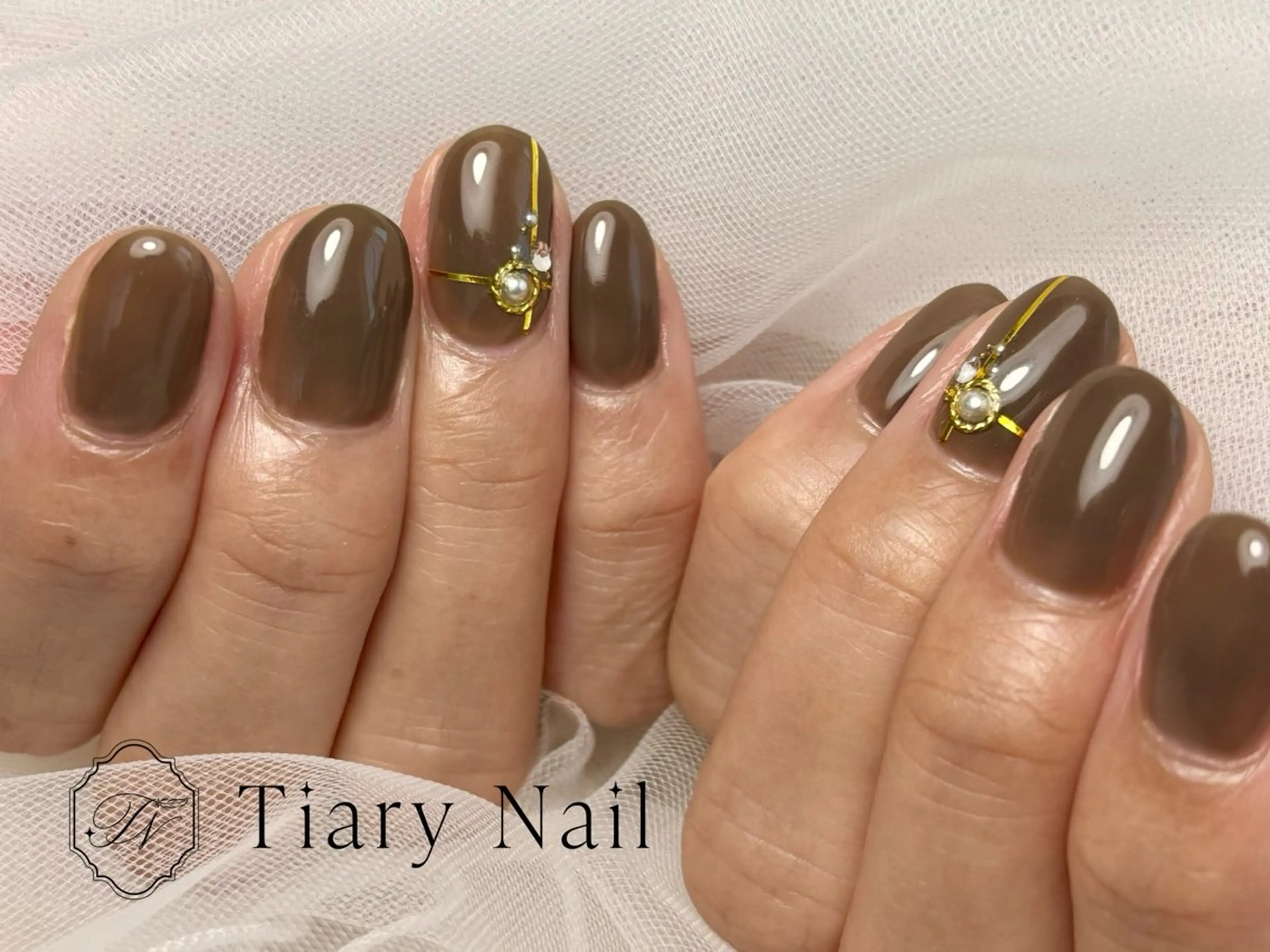 ネイル シンプルネイル Tiary Nail YUMIのネイルデザイン
