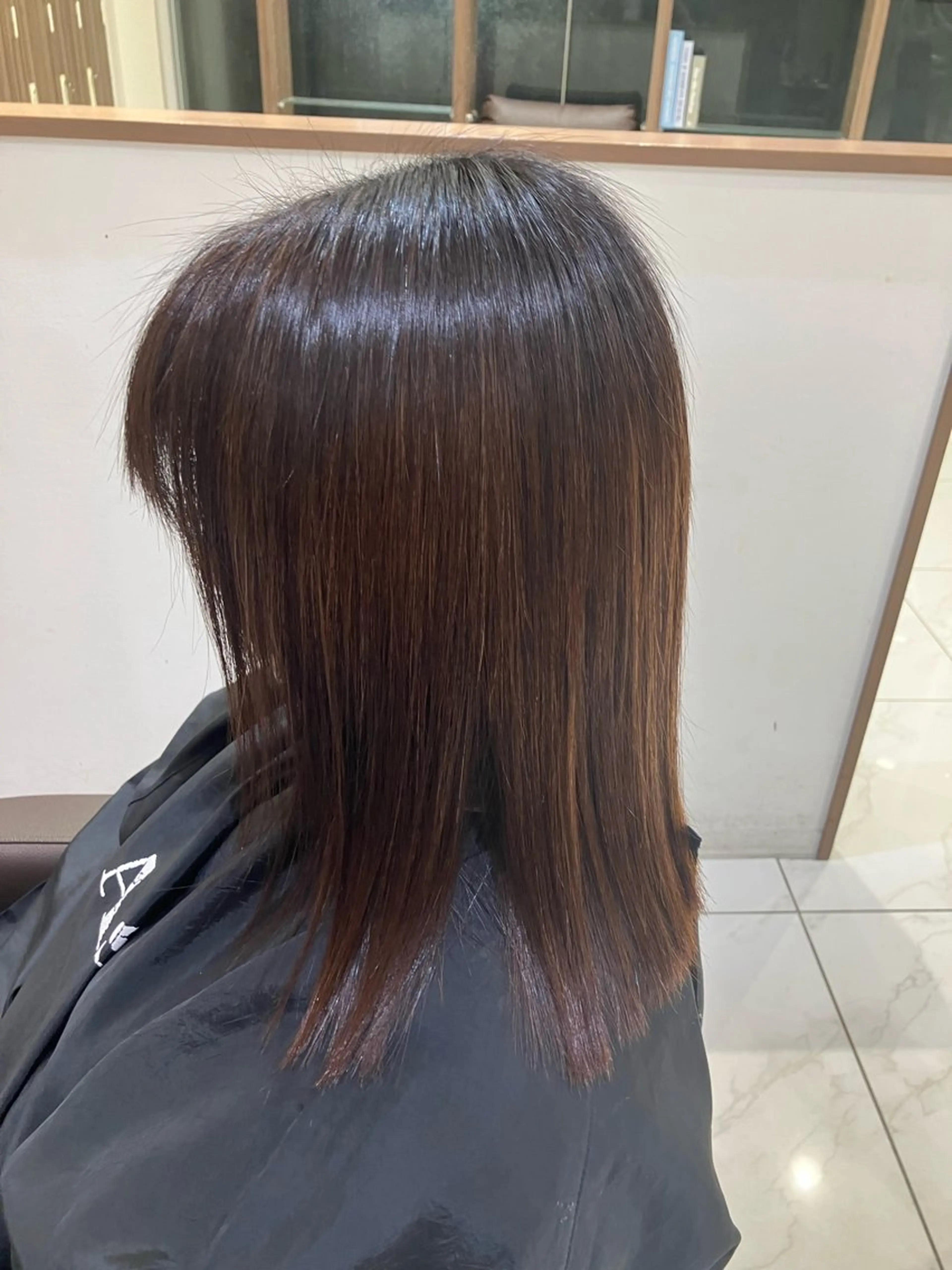 ミディアム カラー 縮毛矯正 🧡Ash 新杉田🧡山本のヘアスタイル