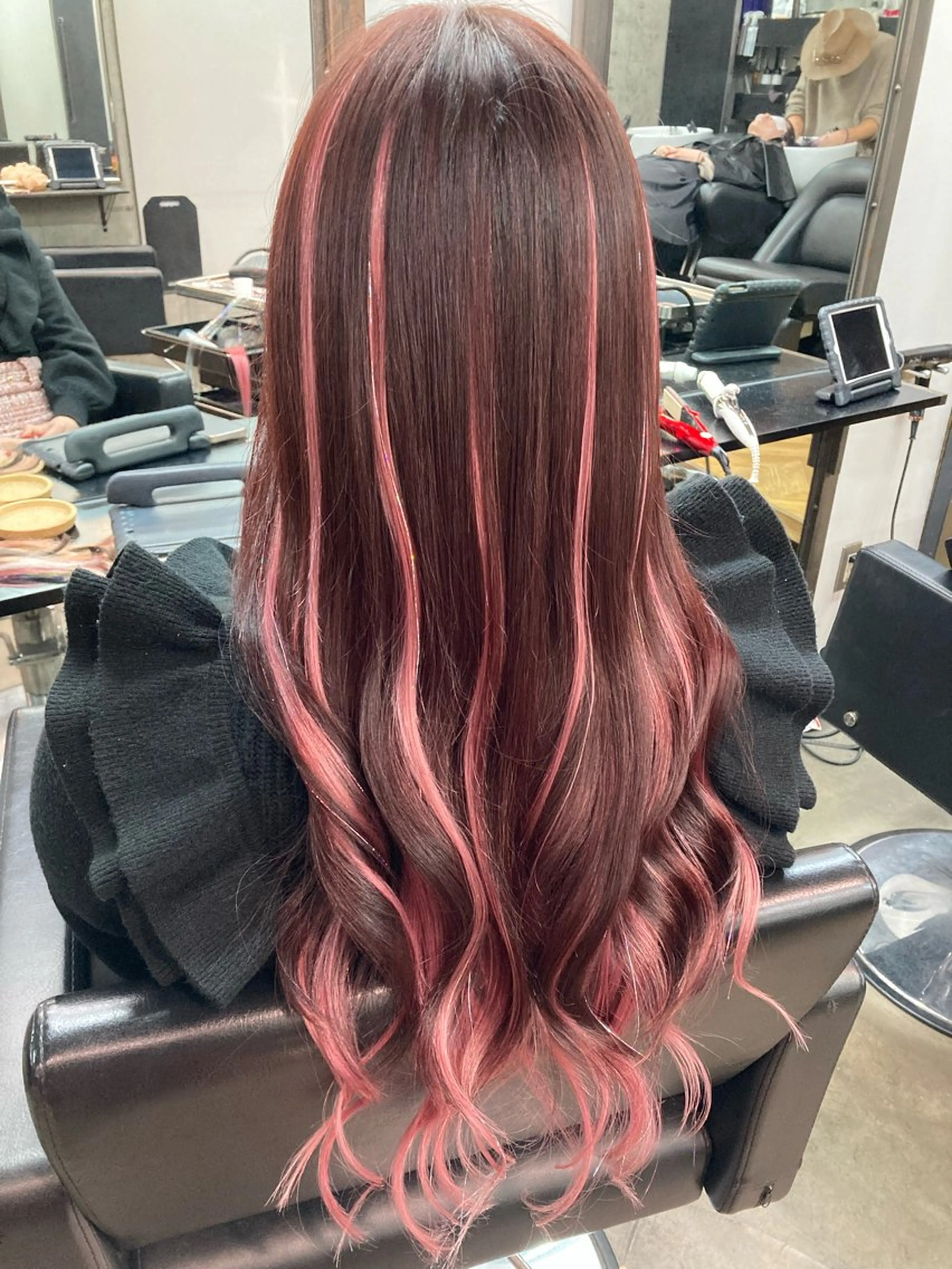 ロング カラー ヘアカラー エクステ ✨最安値✨エクステ カラー🌼つきな🌼のヘアスタイル