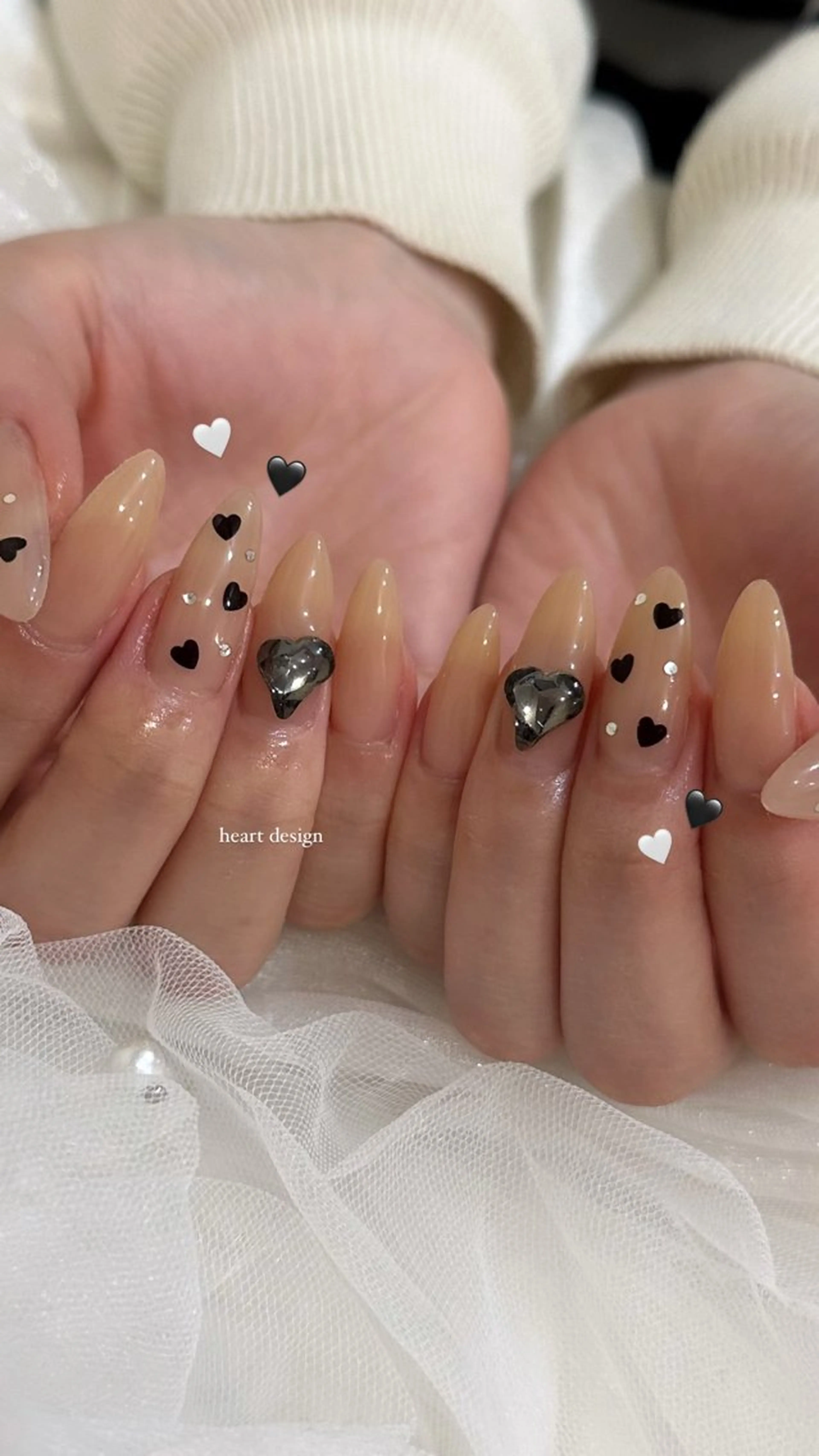 ネイル ハンドネイル ハンドケア SARA ♥のネイルデザイン