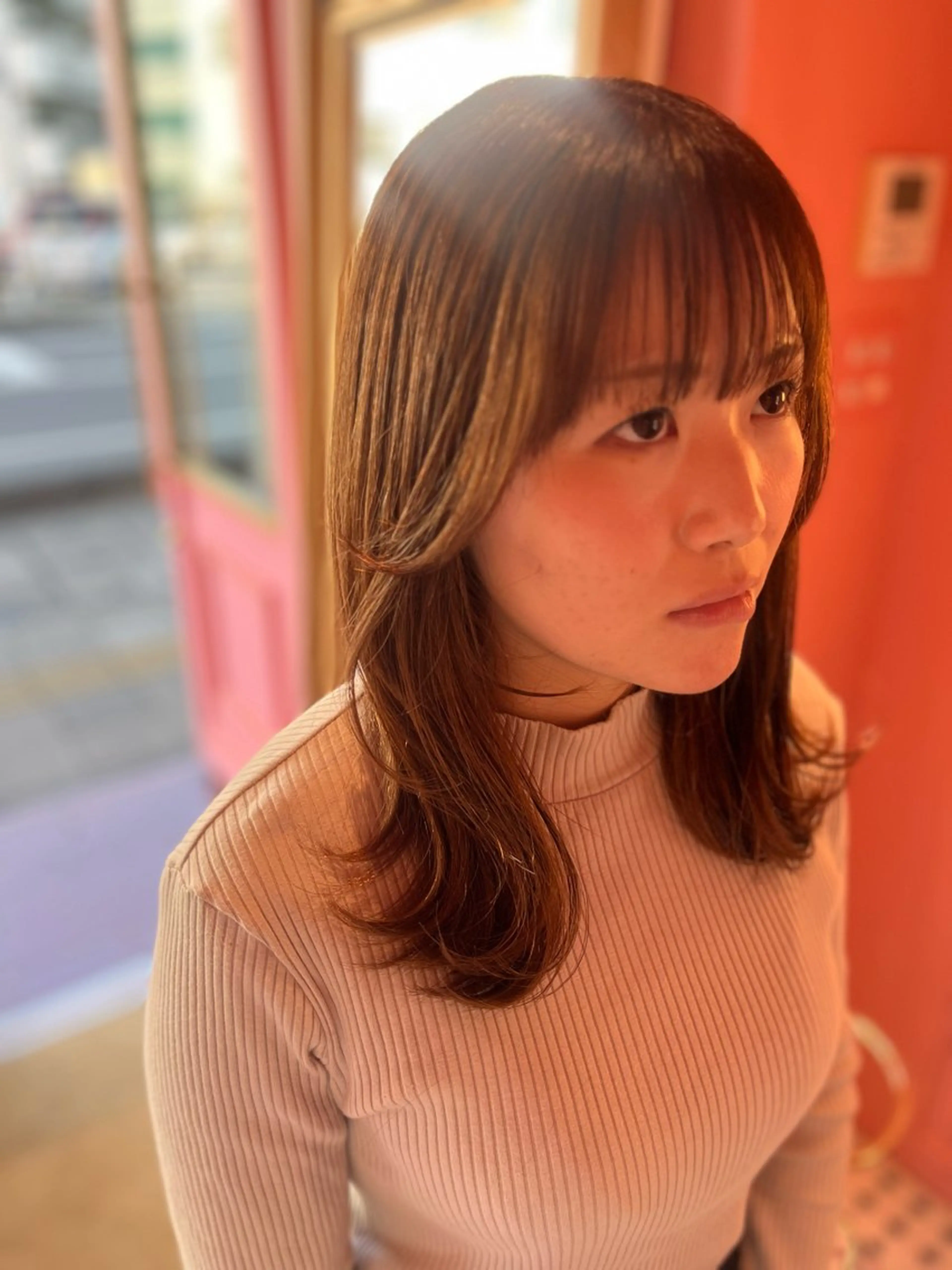 ミディアム 顔周りカット レイヤーカット 高橋 あゆみのヘアスタイル