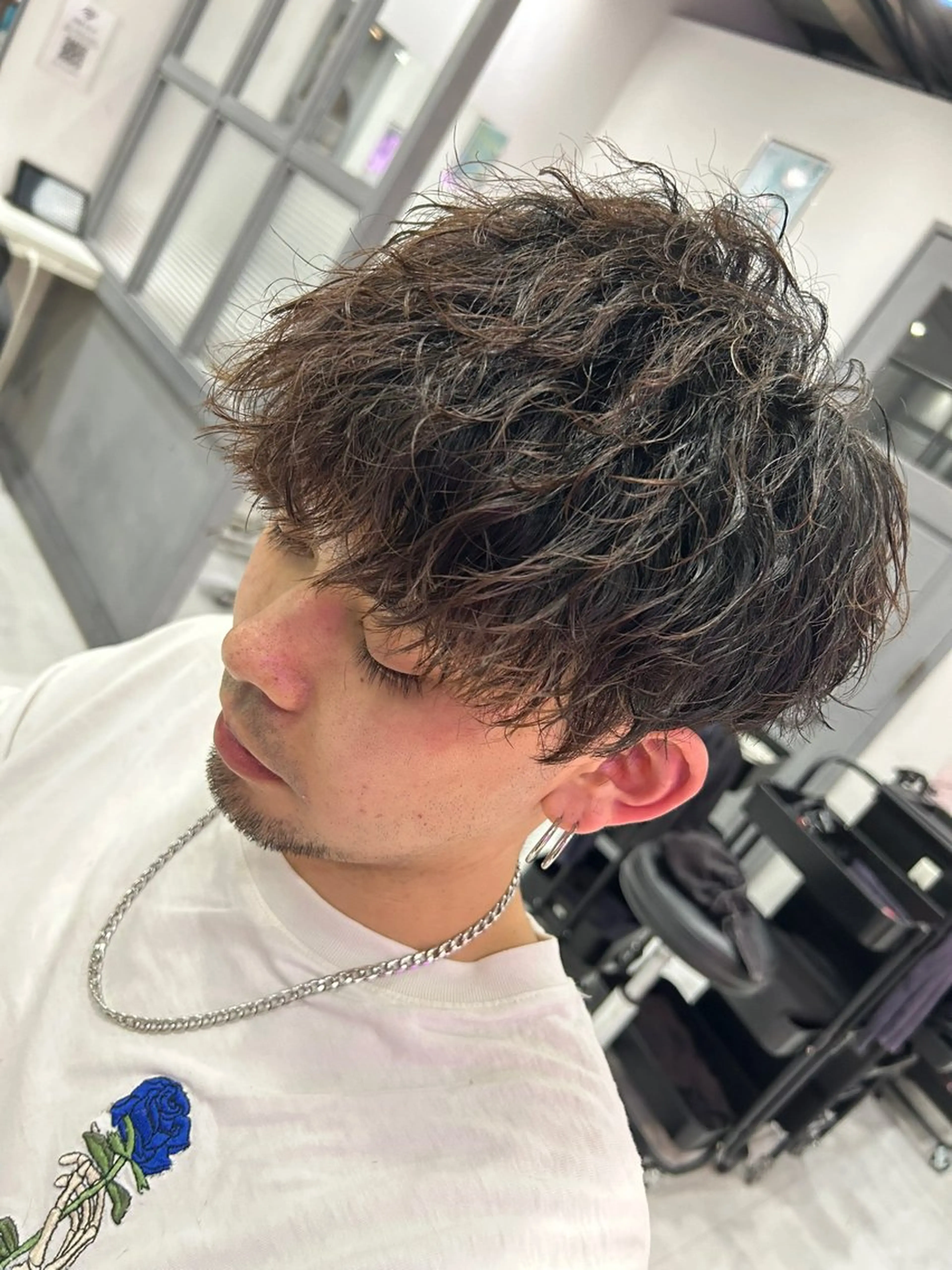 ショート カラー パーマ ヘアアレンジ メンズ 🔥メンズパーマ 特化 渡辺一翔のヘアスタイル