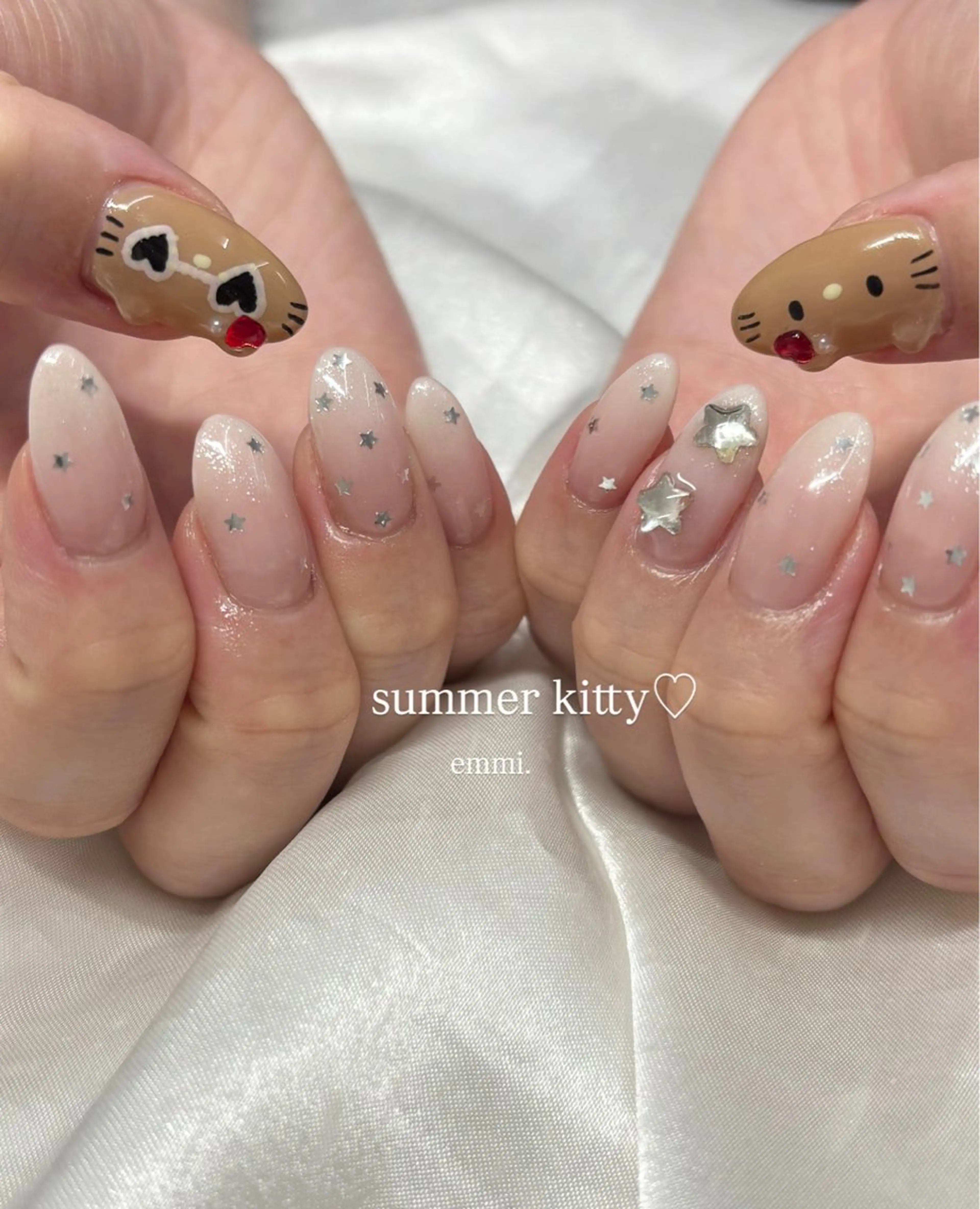 ネイル チークネイル フットネイル フレンチネイル ガーリー グラデーション ハンドネイル emmi nailのネイルデザイン