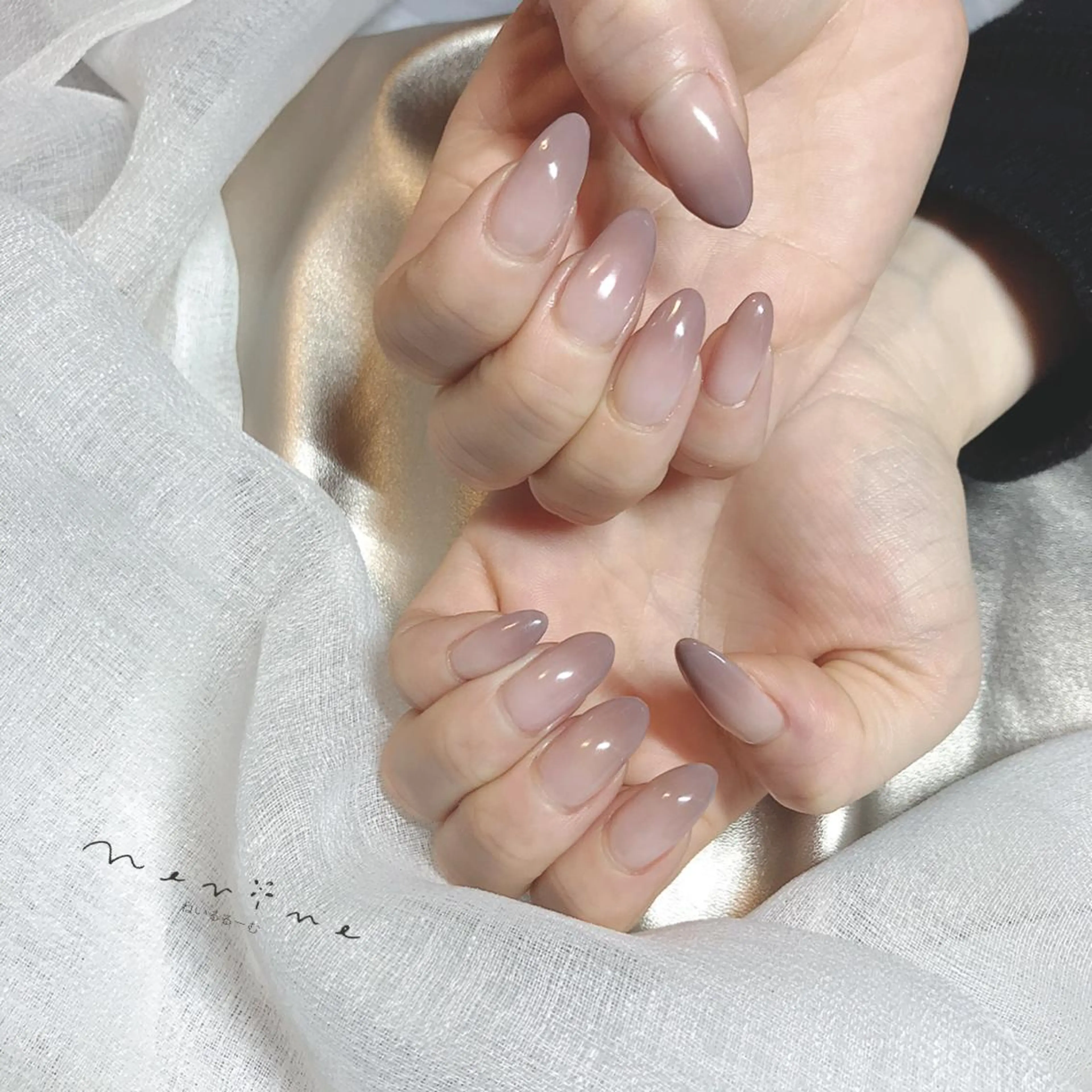 ネイル NAILST Naomiのネイルデザイン