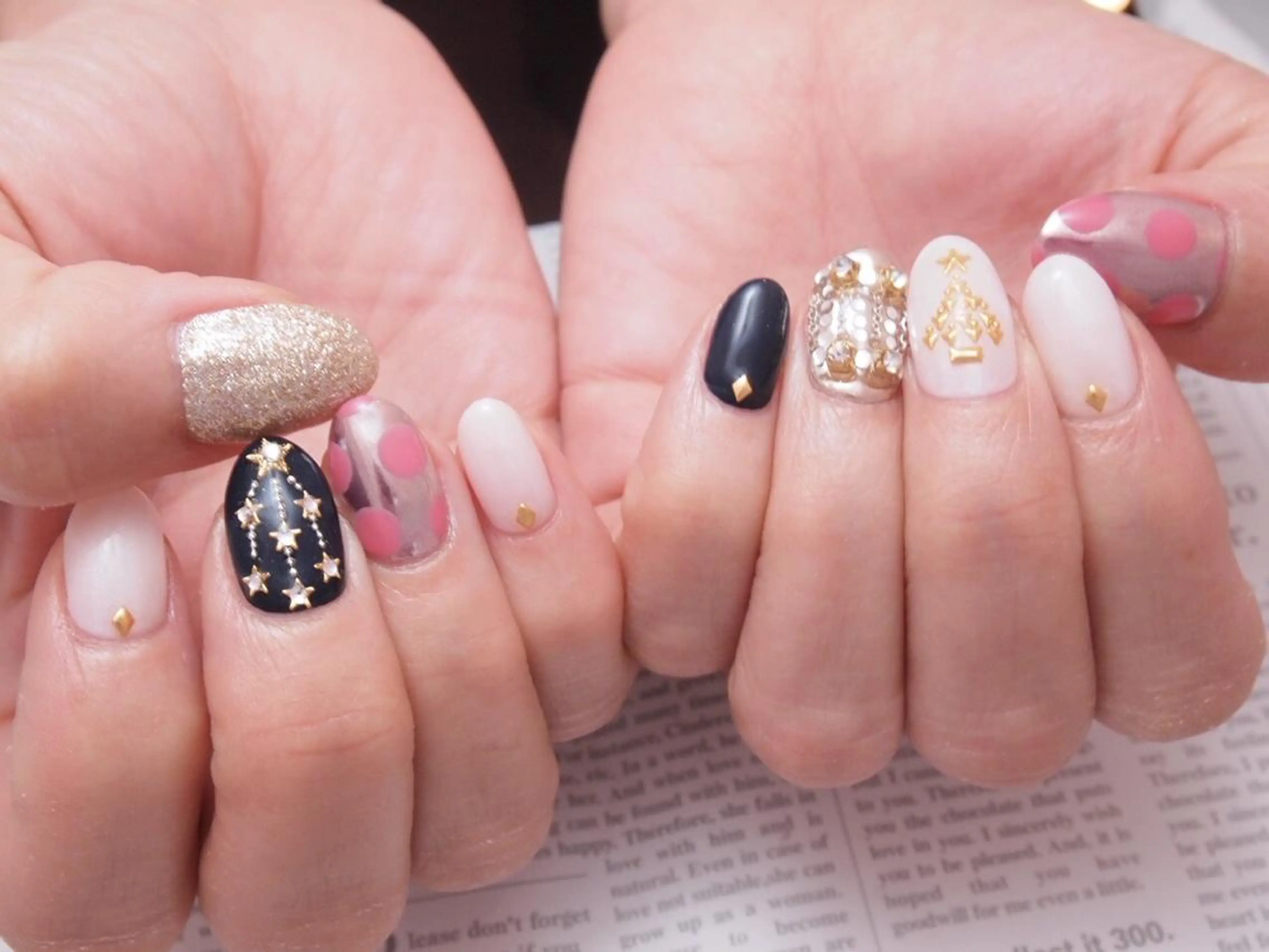 ネイル ドット 冬ネイル クリスマス NAIL'S MODAのネイルデザイン