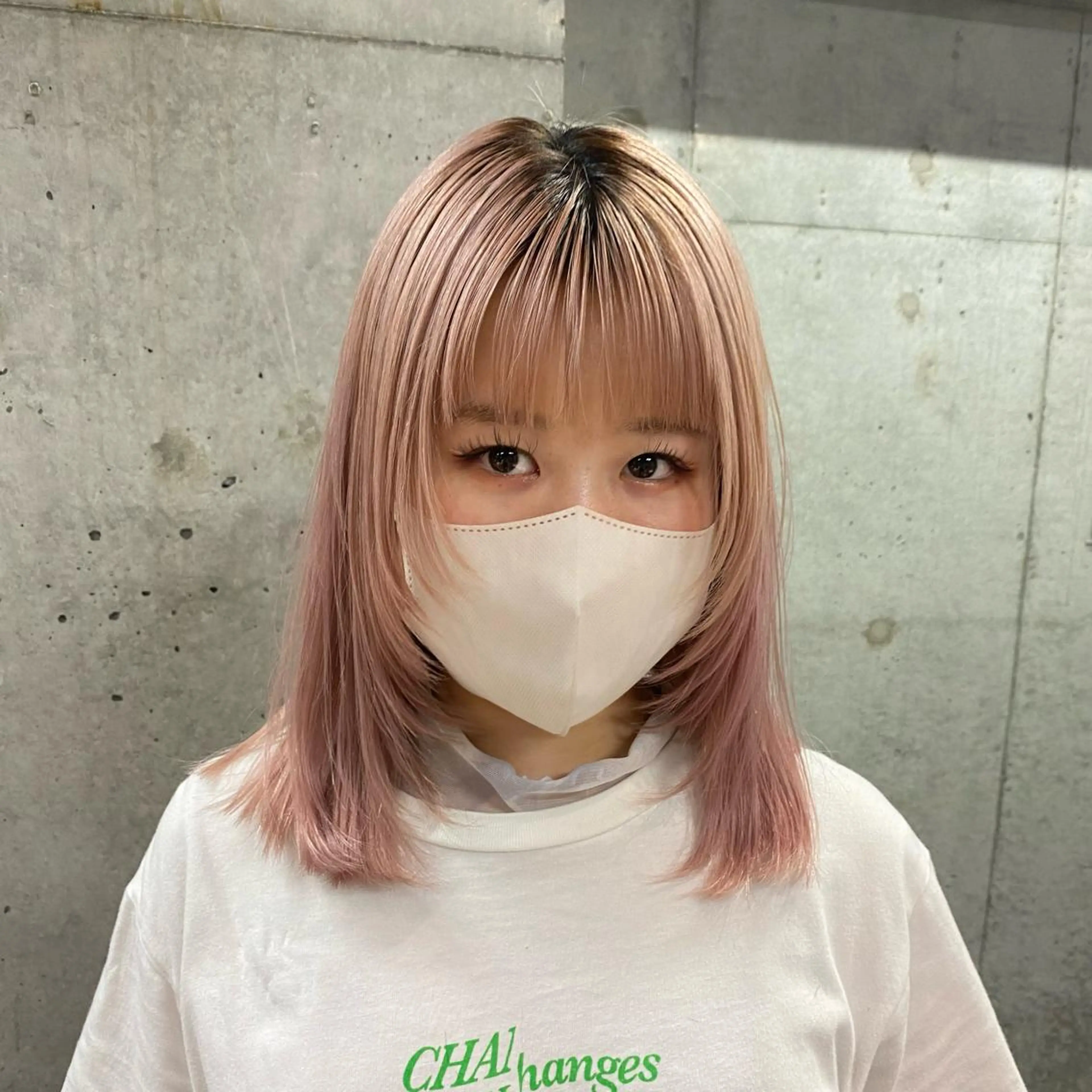 セミロング カラー ヘアカラー 🩶レイヤーカット 🩶柔らかカラー結愛のヘアスタイル